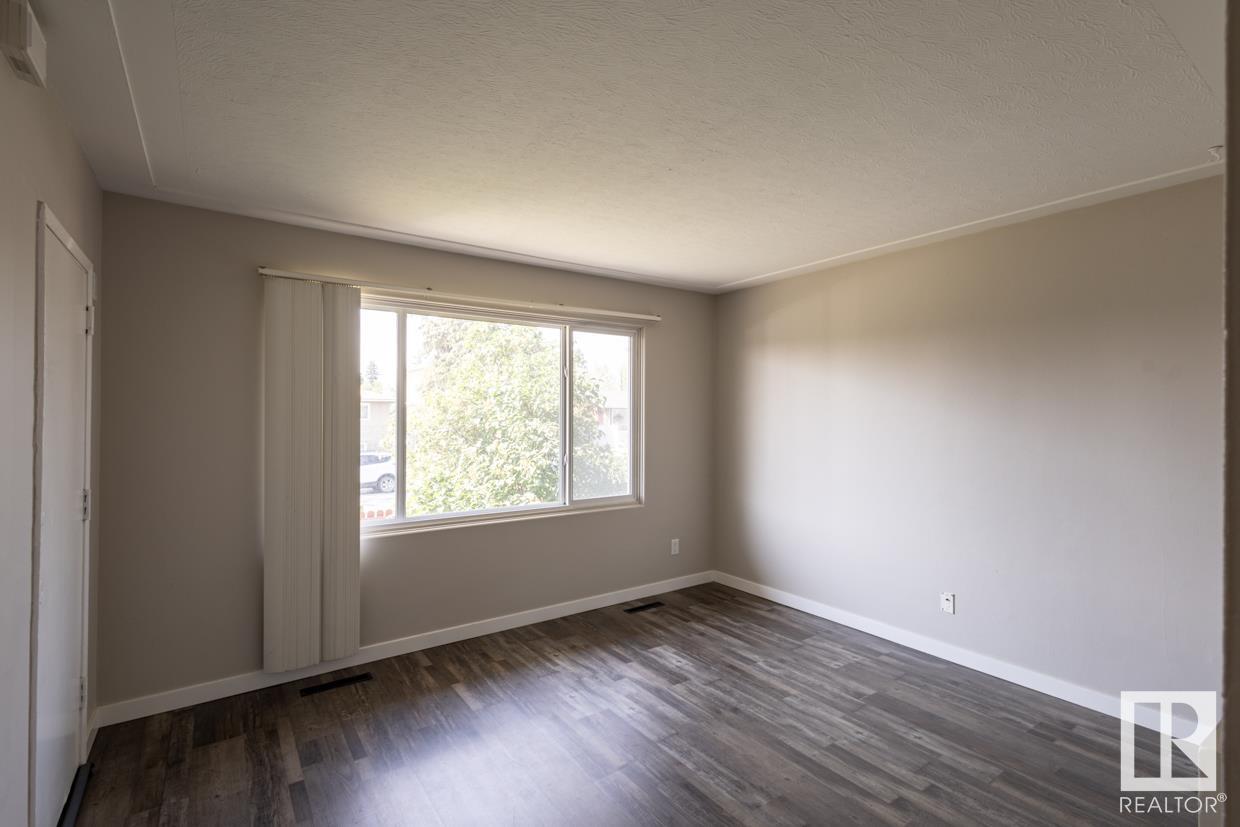      12747 128 ST NW , Edmonton,  ,T5L 1E2 ;  Listing Number: MLS E4413847