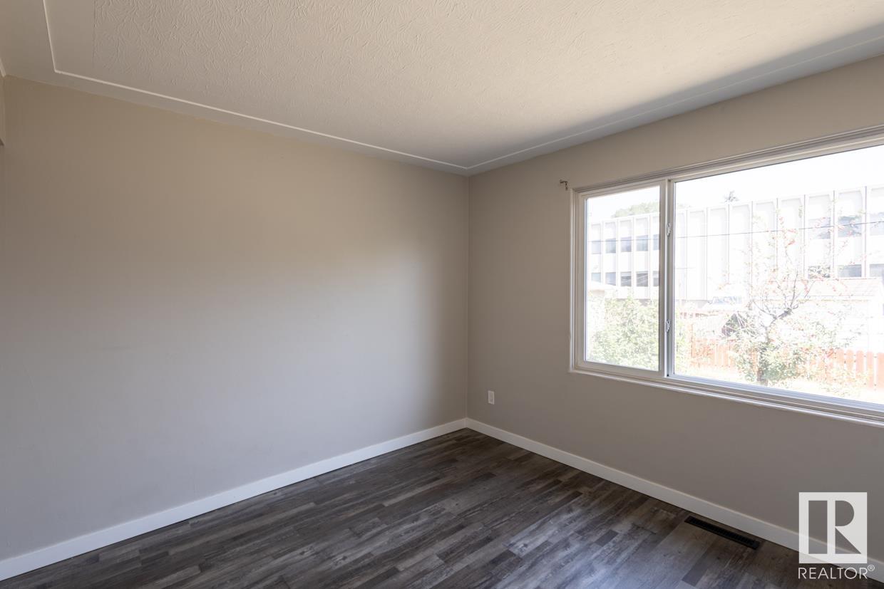      12747 128 ST NW , Edmonton,  ,T5L 1E2 ;  Listing Number: MLS E4413847
