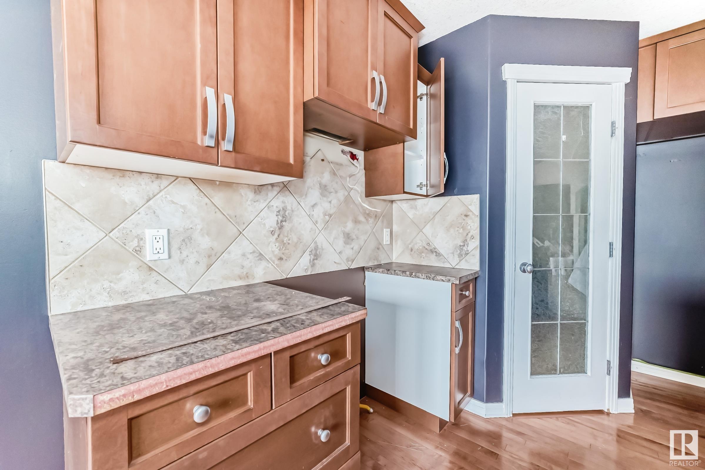      50 ACACIA LI , Leduc,  ,T9E 0C8 ;  Listing Number: MLS E4413888