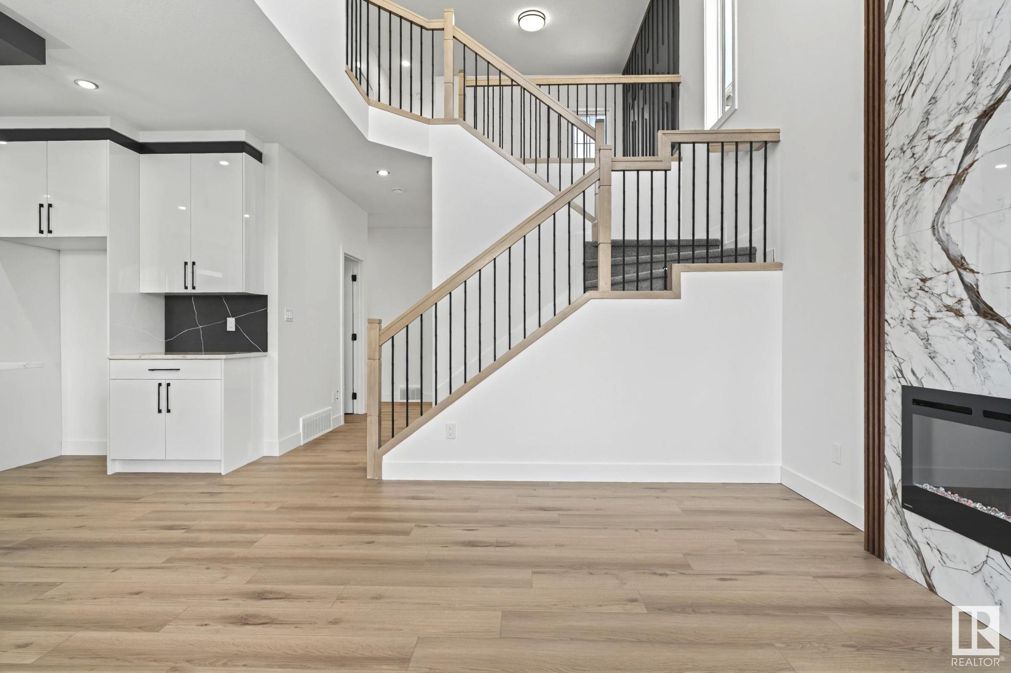      439 roberts CR , Leduc,  ,T9E 1N4 ;  Listing Number: MLS E4413937
