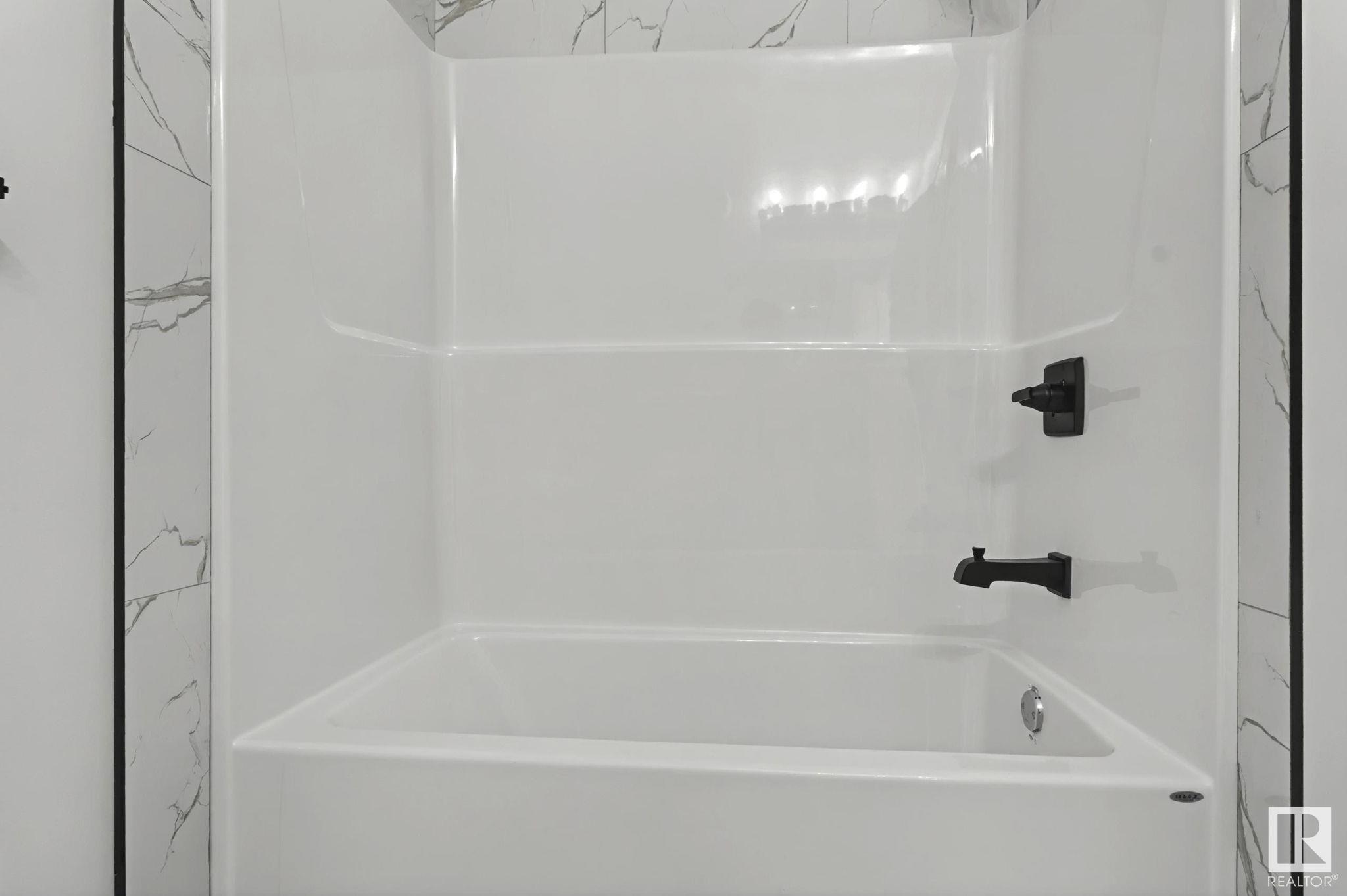      439 roberts CR , Leduc,  ,T9E 1N4 ;  Listing Number: MLS E4413937