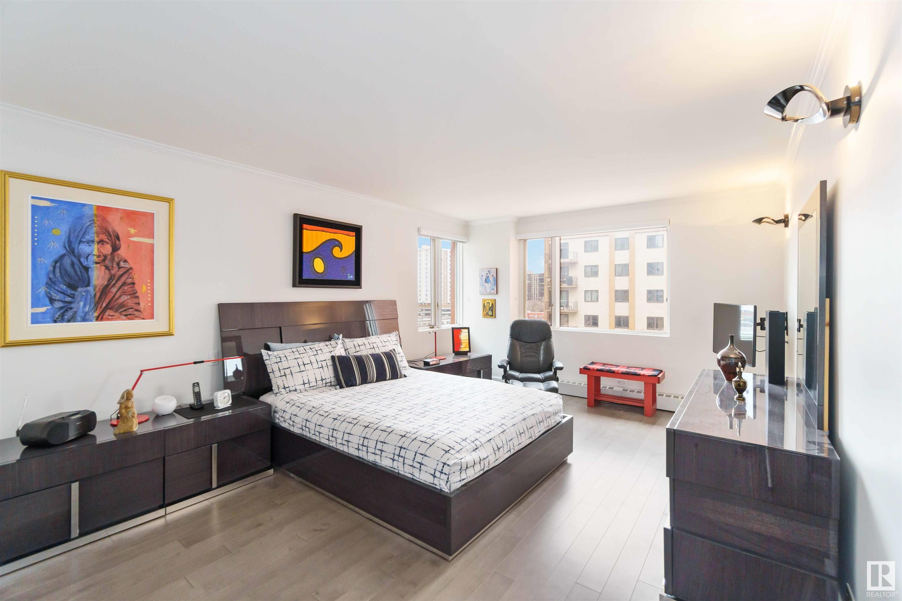      #703 10010 119 ST NW , Edmonton,  ,T5K 1Y8 ;  Listing Number: MLS E4413979