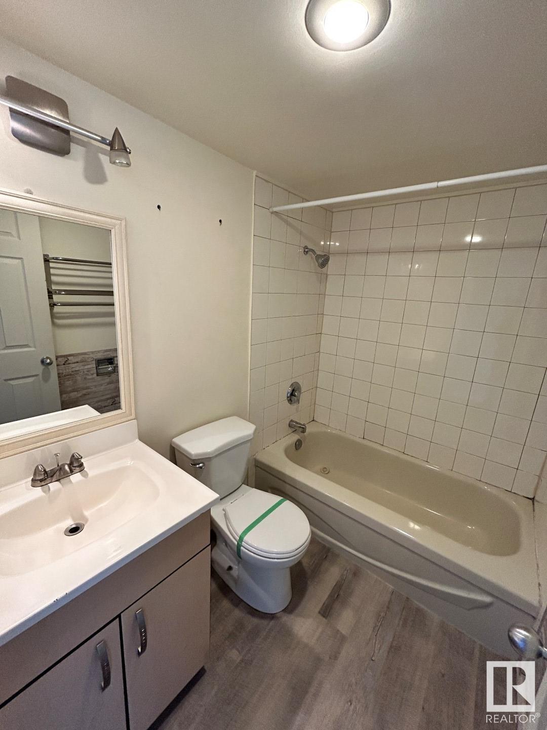     #2205 9909 104 ST NW , Edmonton,  ,T5K 2G5 ;  Listing Number: MLS E4414086