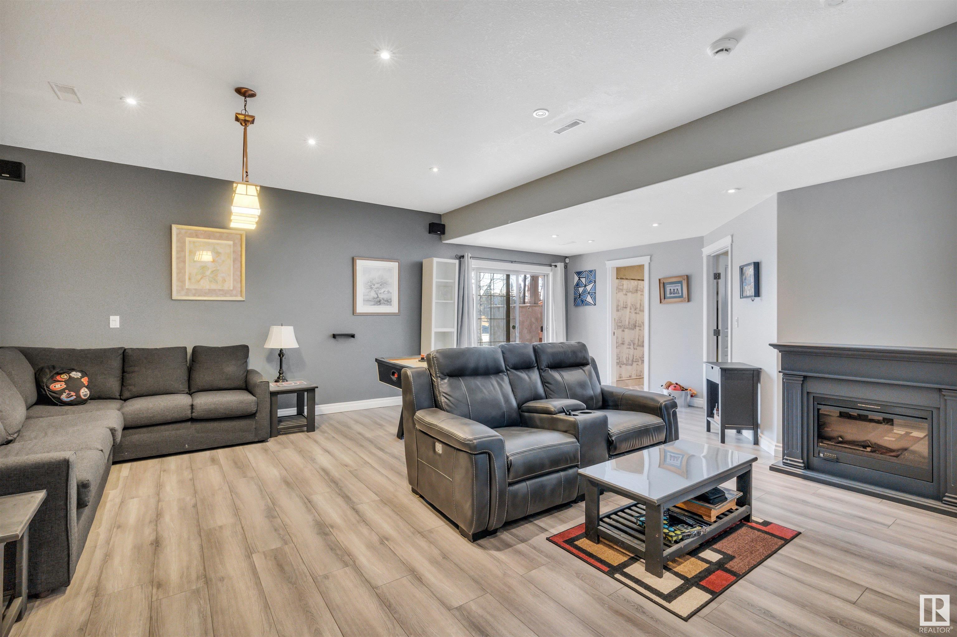      104 Linksview DR , Spruce Grove,  ,T7X 4L6 ;  Listing Number: MLS E4414095