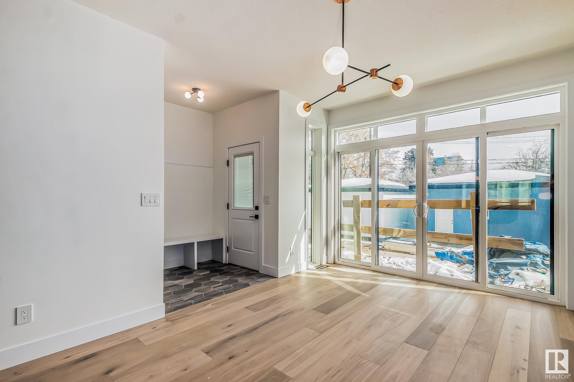      10225 146 ST NW , Edmonton,  ,T5N 3A1 ;  Listing Number: MLS E4414115