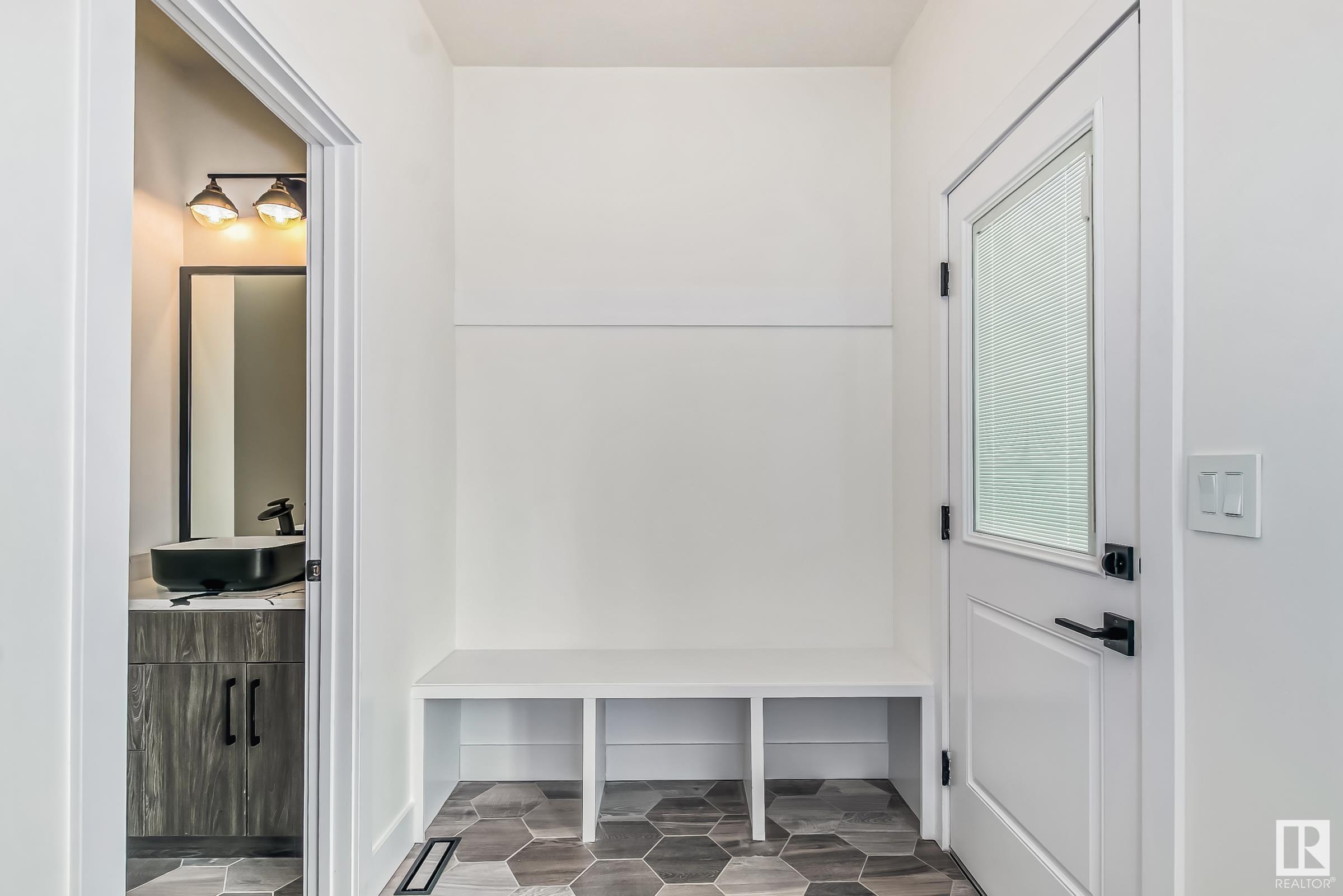     10225 146 ST NW , Edmonton,  ,T5N 3A1 ;  Listing Number: MLS E4414115