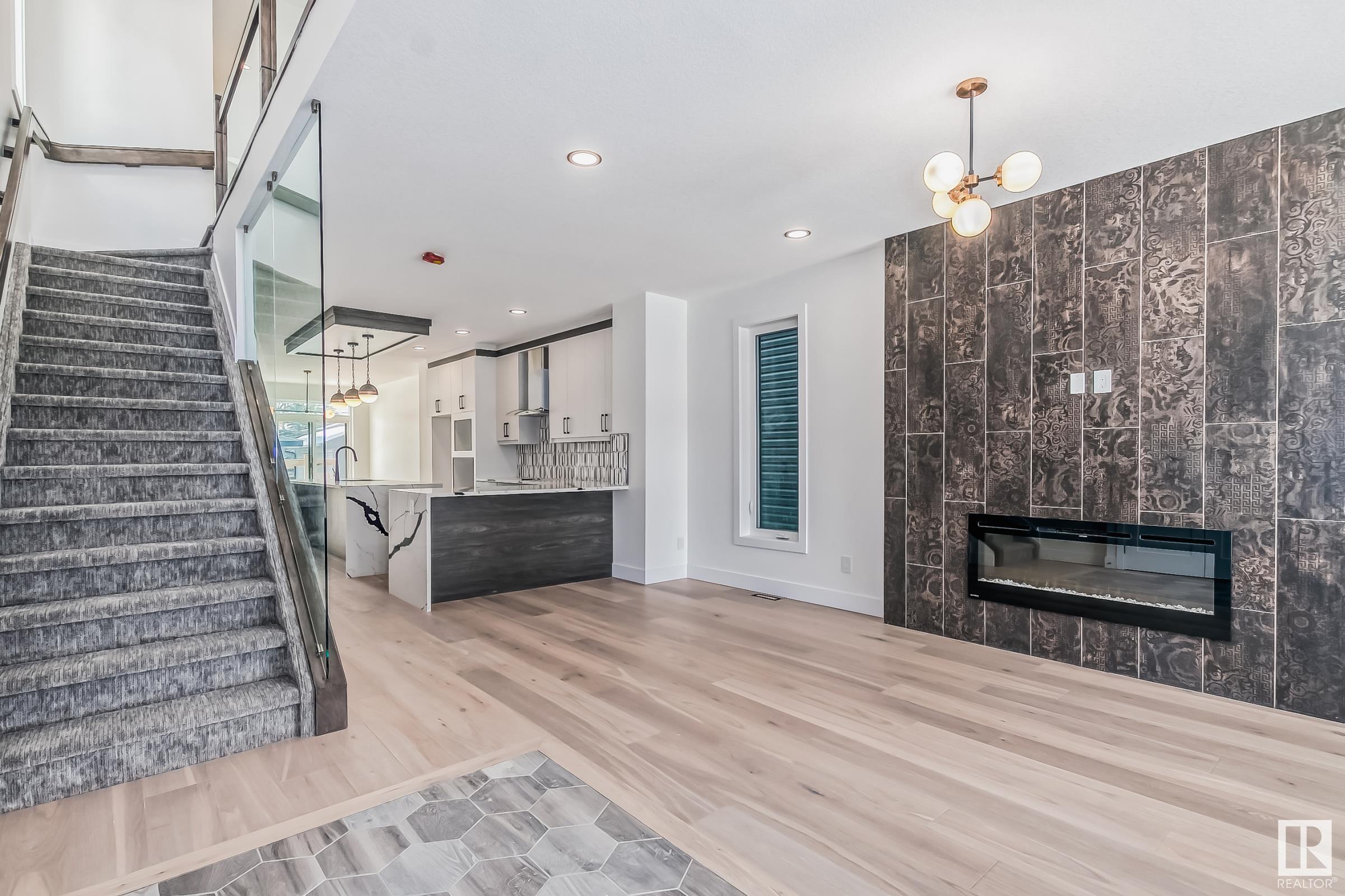      10225 146 ST NW , Edmonton,  ,T5N 3A1 ;  Listing Number: MLS E4414115
