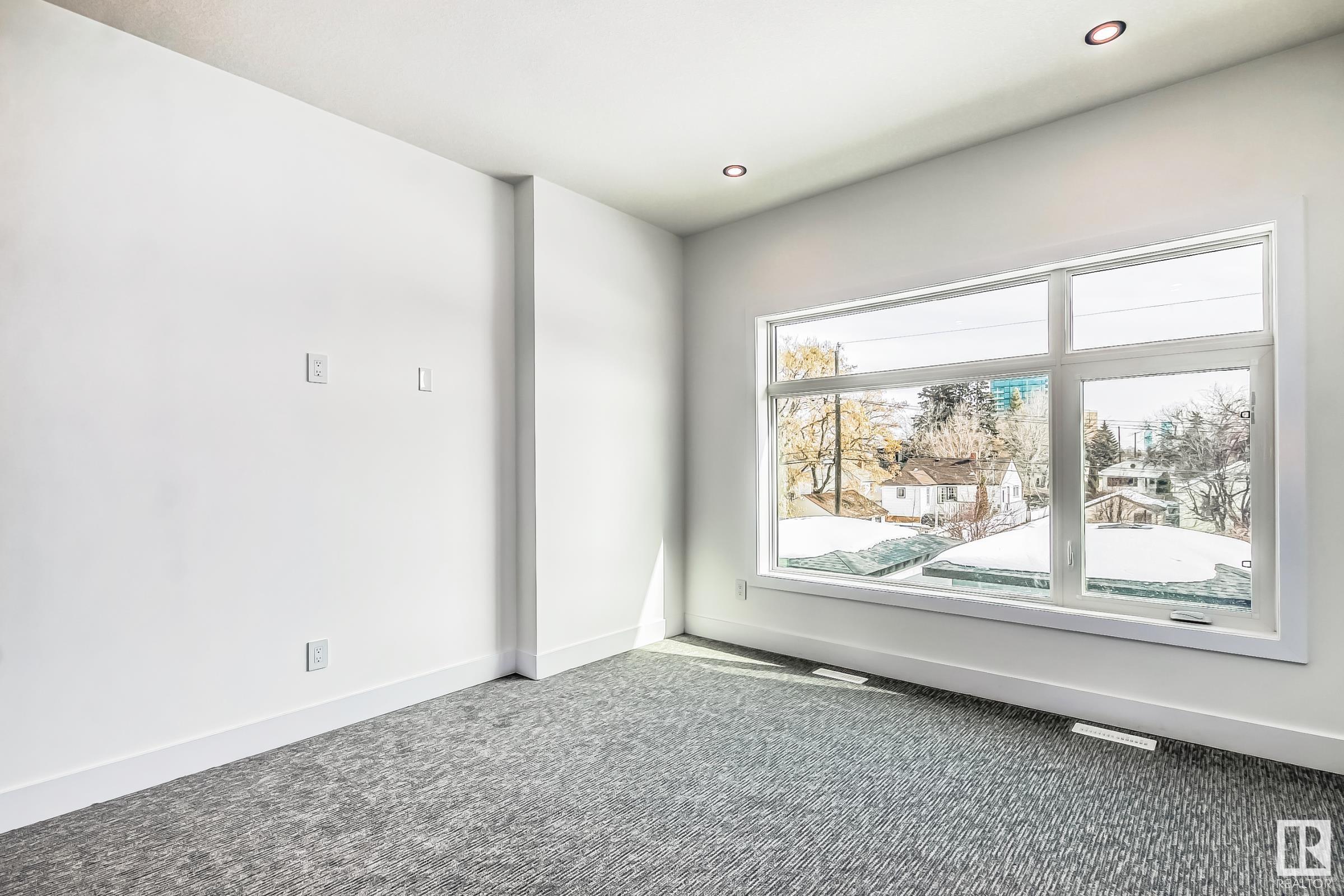      10225 146 ST NW , Edmonton,  ,T5N 3A1 ;  Listing Number: MLS E4414115