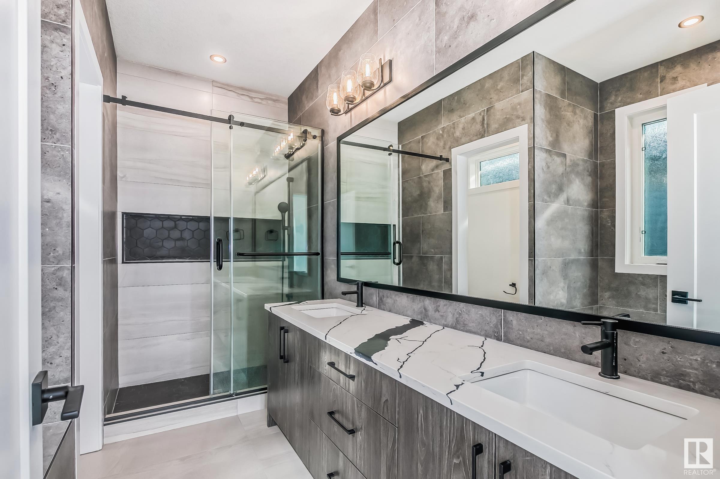      10225 146 ST NW , Edmonton,  ,T5N 3A1 ;  Listing Number: MLS E4414115