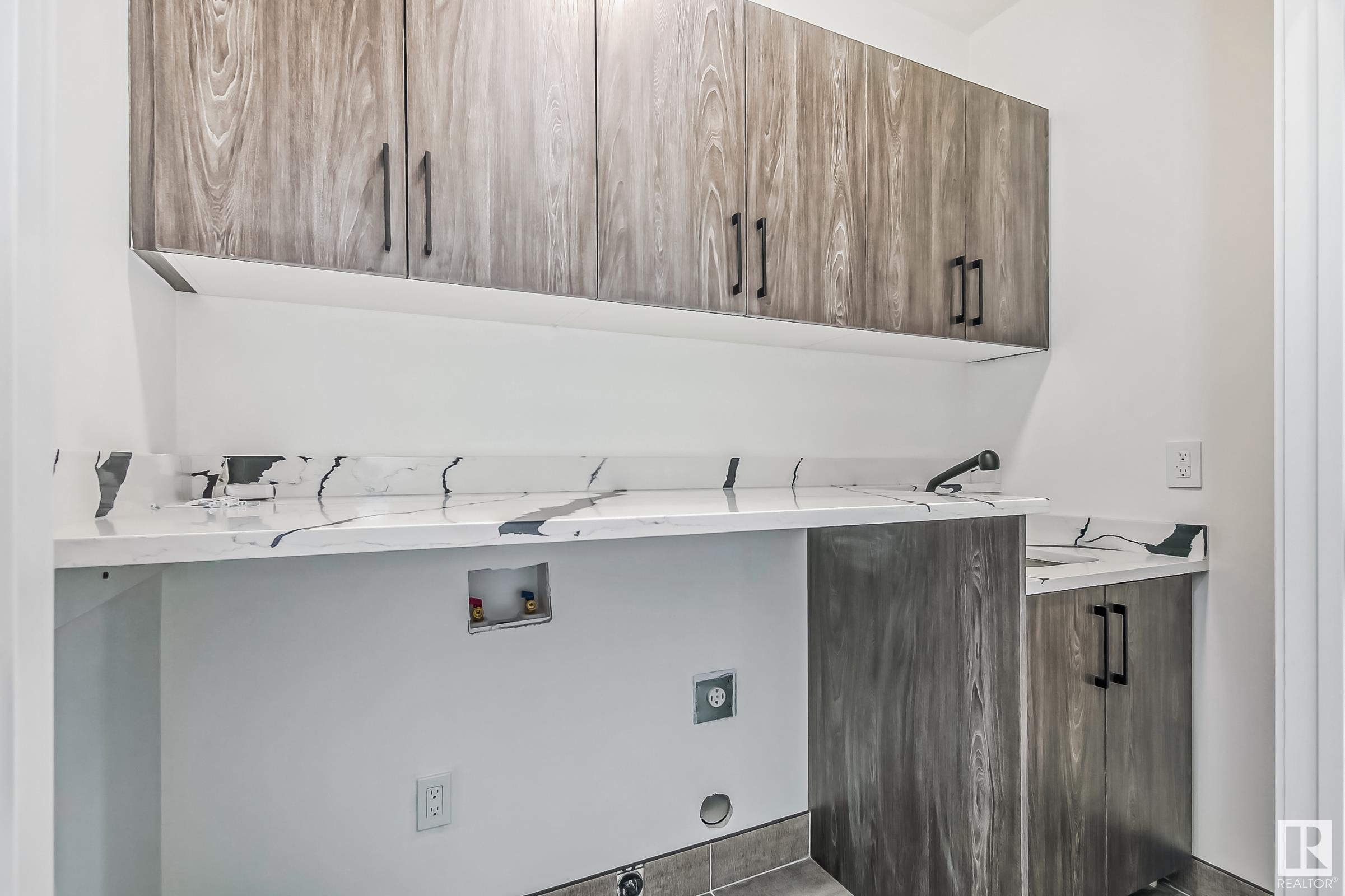      10225 146 ST NW , Edmonton,  ,T5N 3A1 ;  Listing Number: MLS E4414115