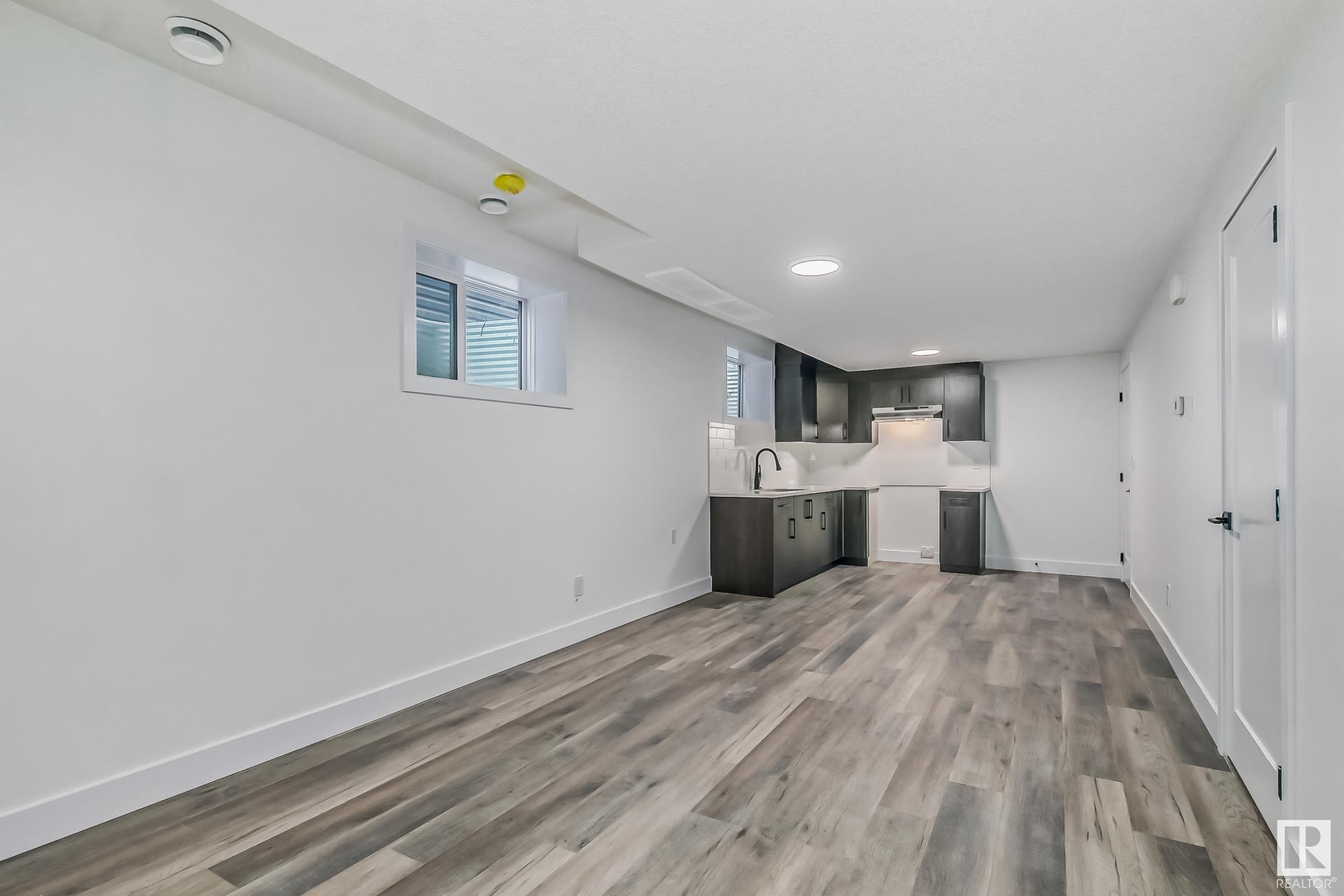      10225 146 ST NW , Edmonton,  ,T5N 3A1 ;  Listing Number: MLS E4414115