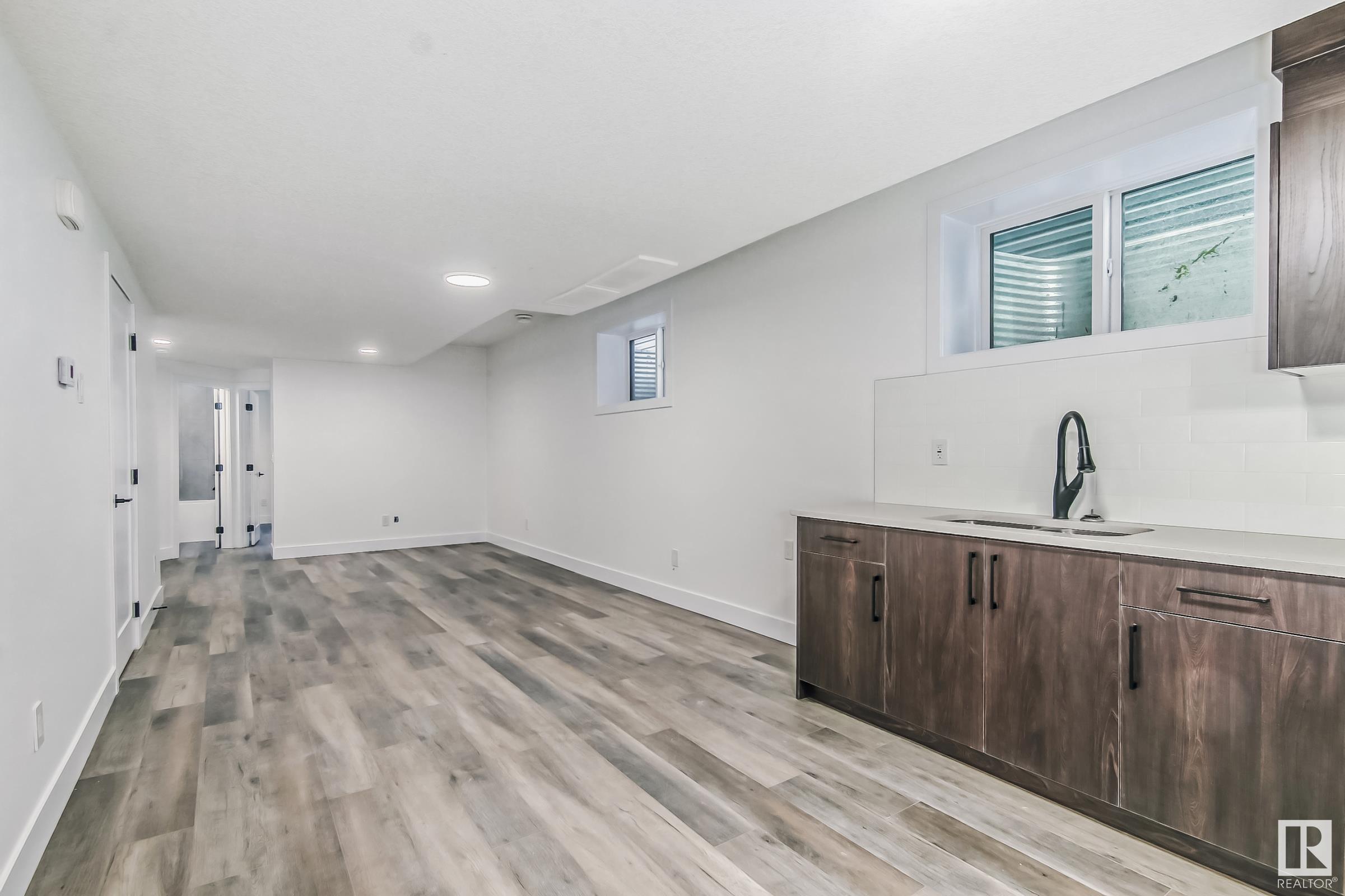      10225 146 ST NW , Edmonton,  ,T5N 3A1 ;  Listing Number: MLS E4414115