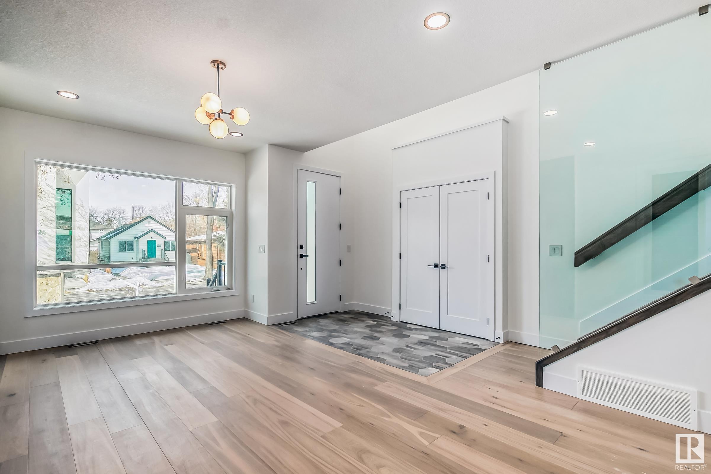      10225 146 ST NW , Edmonton,  ,T5N 3A1 ;  Listing Number: MLS E4414115