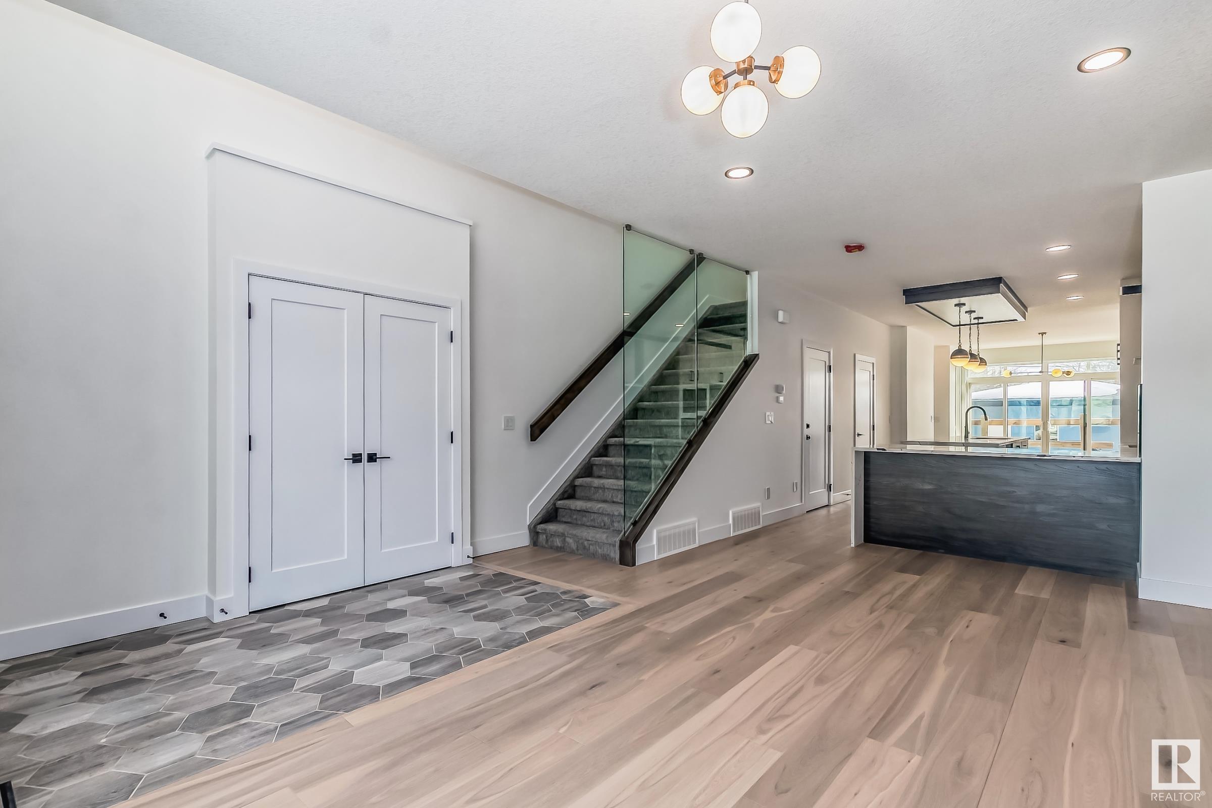      10225 146 ST NW , Edmonton,  ,T5N 3A1 ;  Listing Number: MLS E4414115
