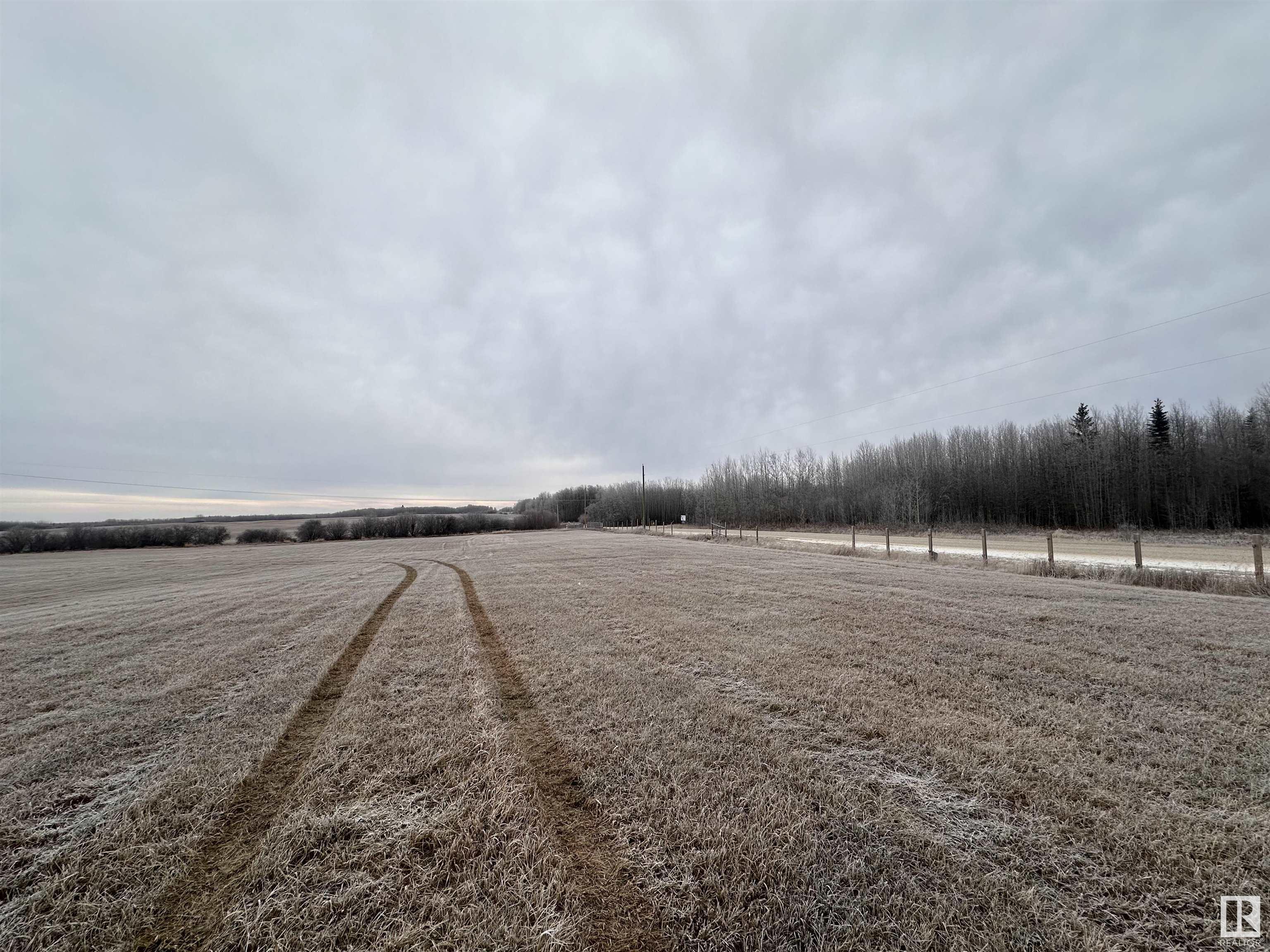      4030 TWP ROAD 540 , Rural Lac Ste. Anne County,  ,T0E 0A0 ;  Listing Number: MLS E4414125