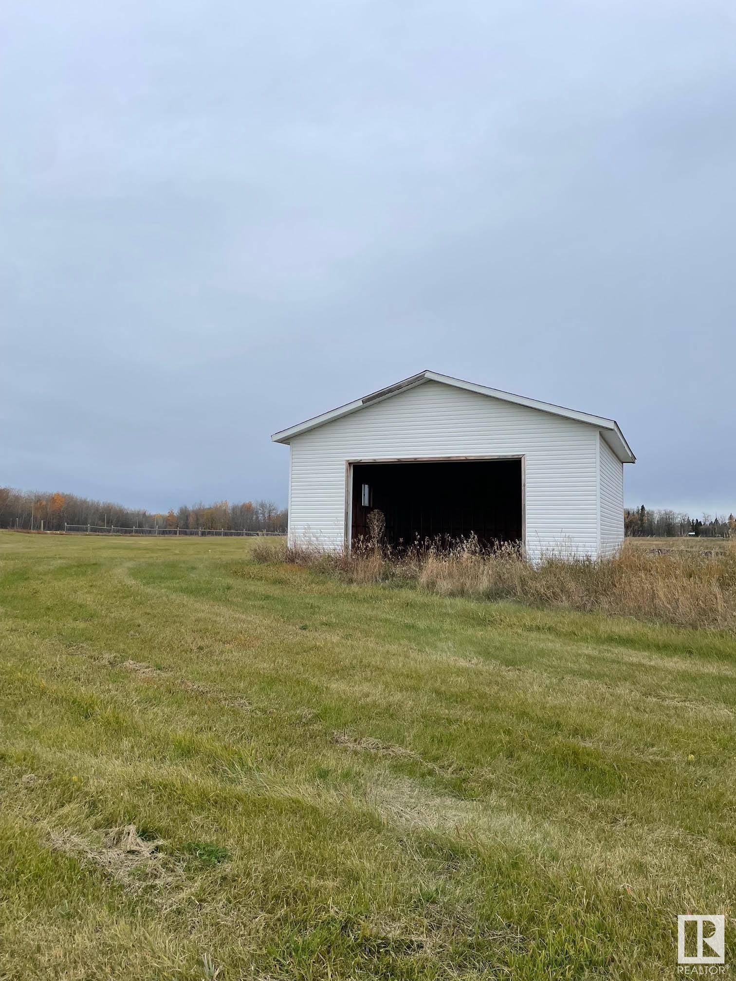     4030 TWP ROAD 540 , Rural Lac Ste. Anne County,  ,T0E 0A0 ;  Listing Number: MLS E4414125