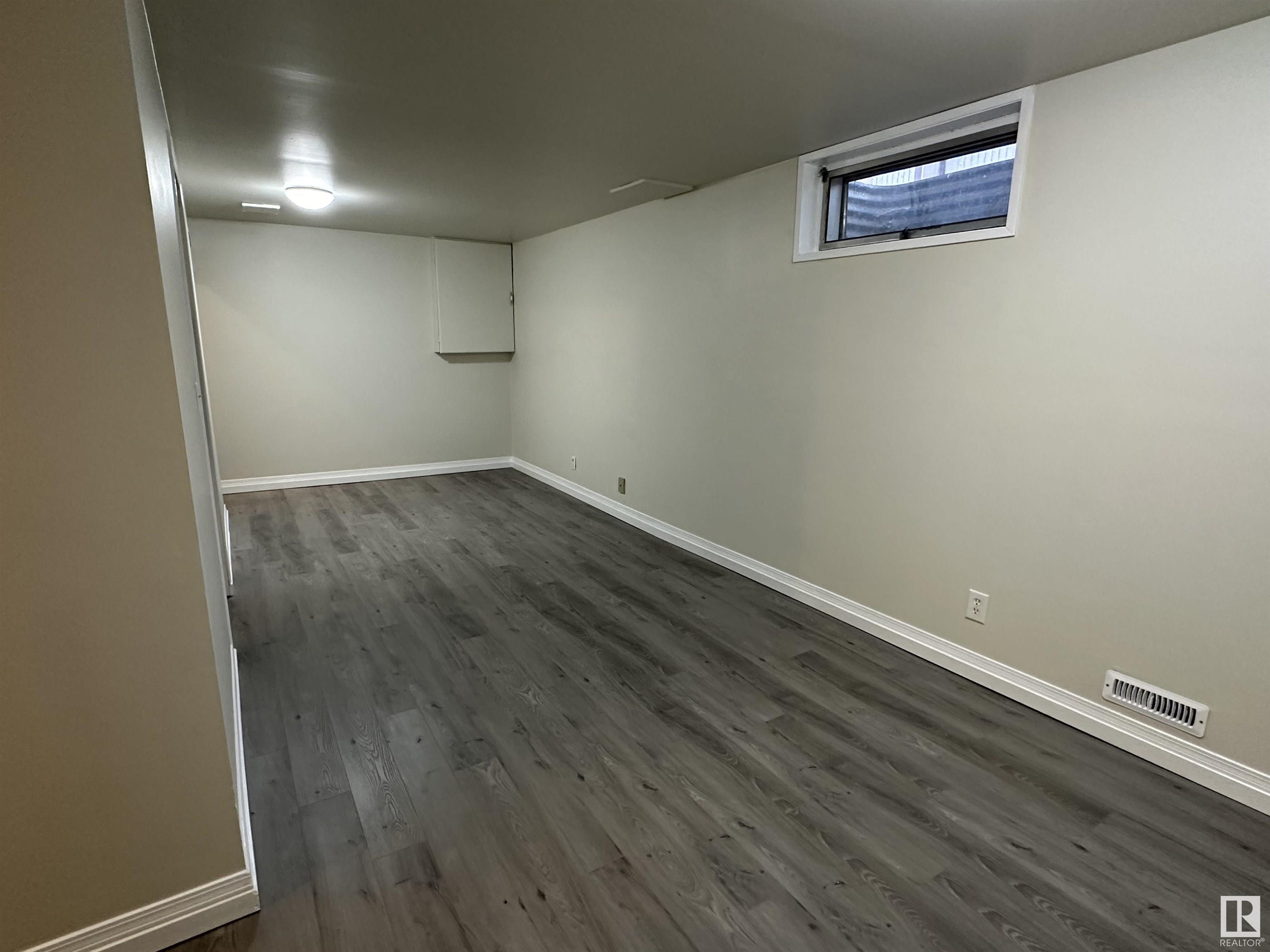      #5 14130 80 ST NW , Edmonton,  ,T5C 1L6 ;  Listing Number: MLS E4414140
