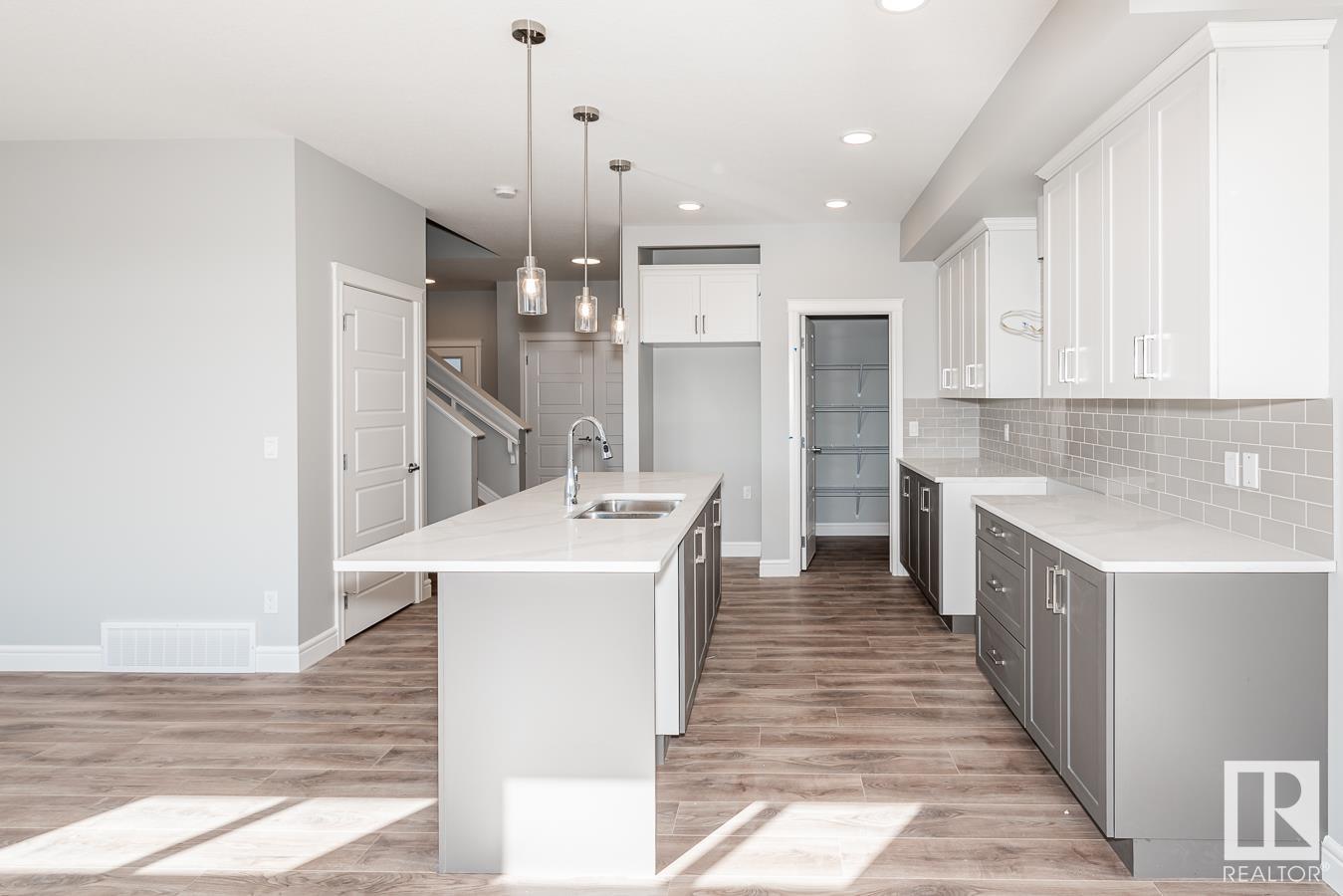      4028 208 ST NW , Edmonton,  ,T6M 3E4 ;  Listing Number: MLS E4414150