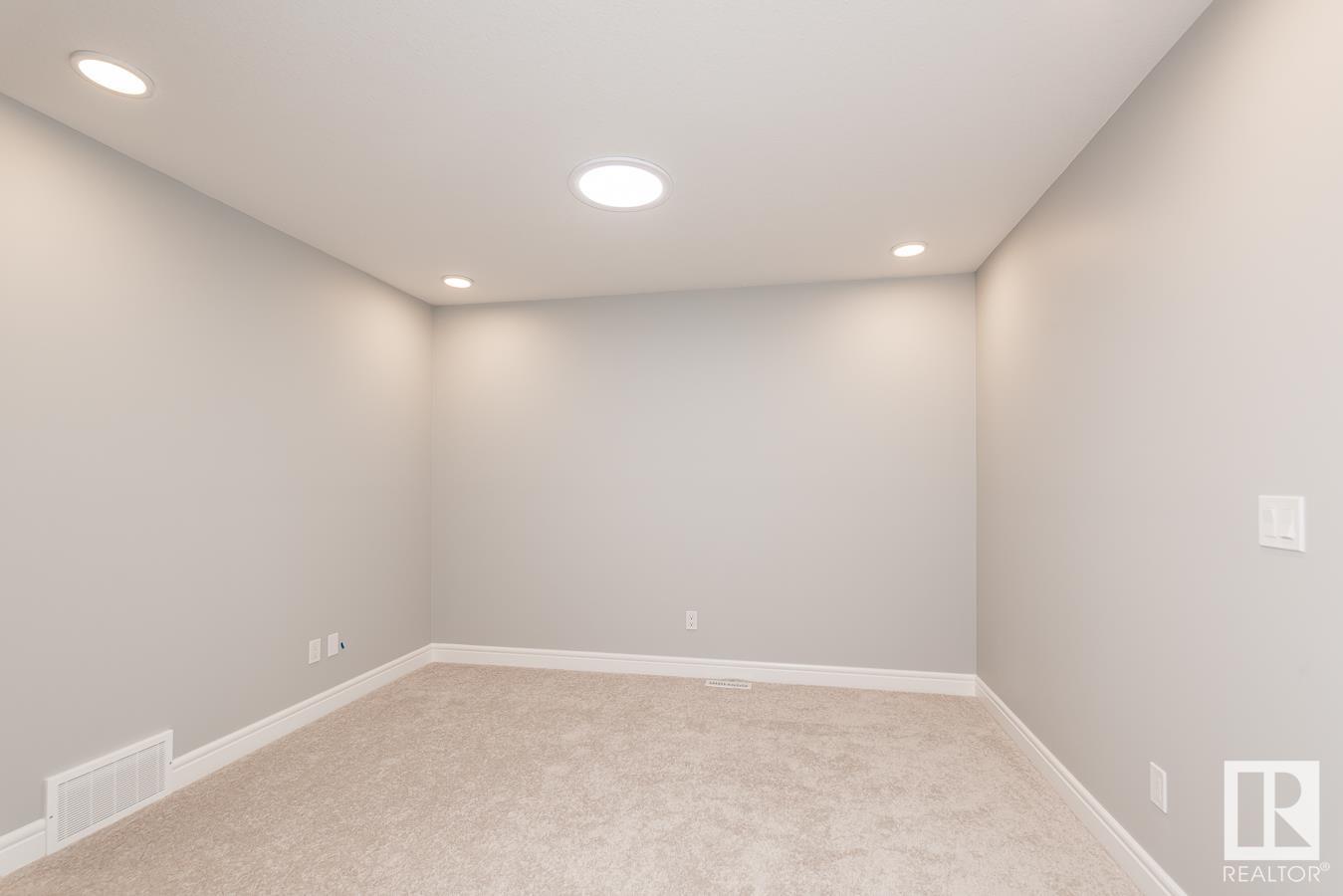      4028 208 ST NW , Edmonton,  ,T6M 3E4 ;  Listing Number: MLS E4414150
