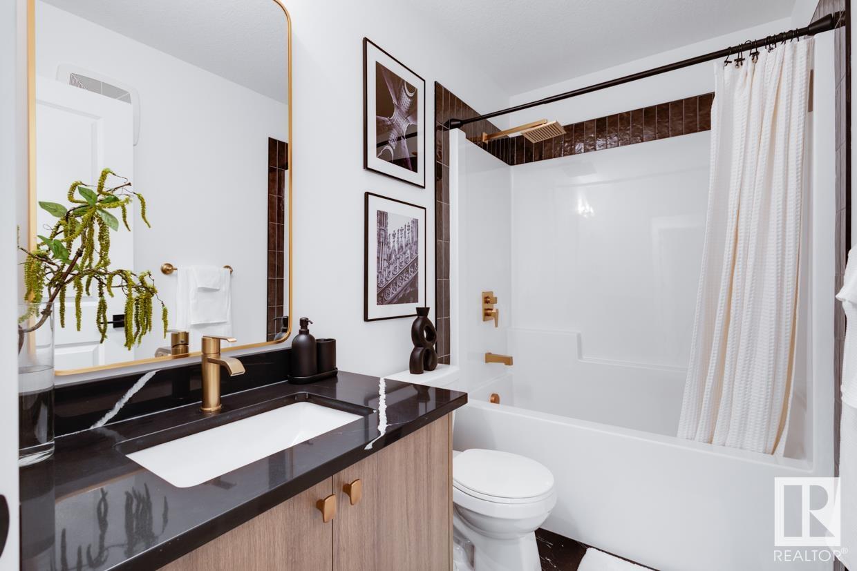      4028 208 ST NW , Edmonton,  ,T6M 3E4 ;  Listing Number: MLS E4414150