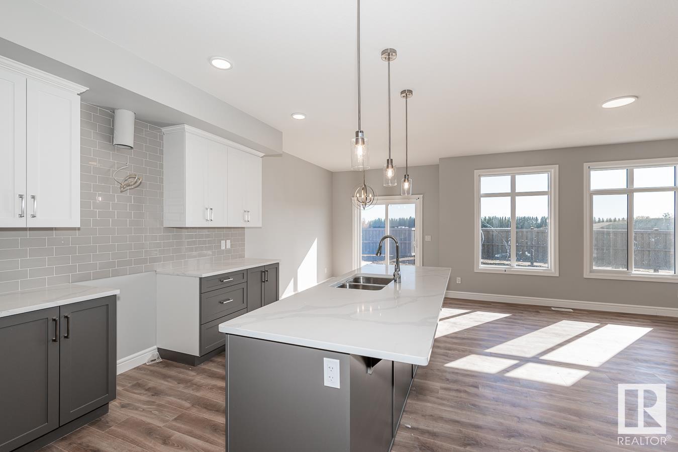      4028 208 ST NW , Edmonton,  ,T6M 3E4 ;  Listing Number: MLS E4414150