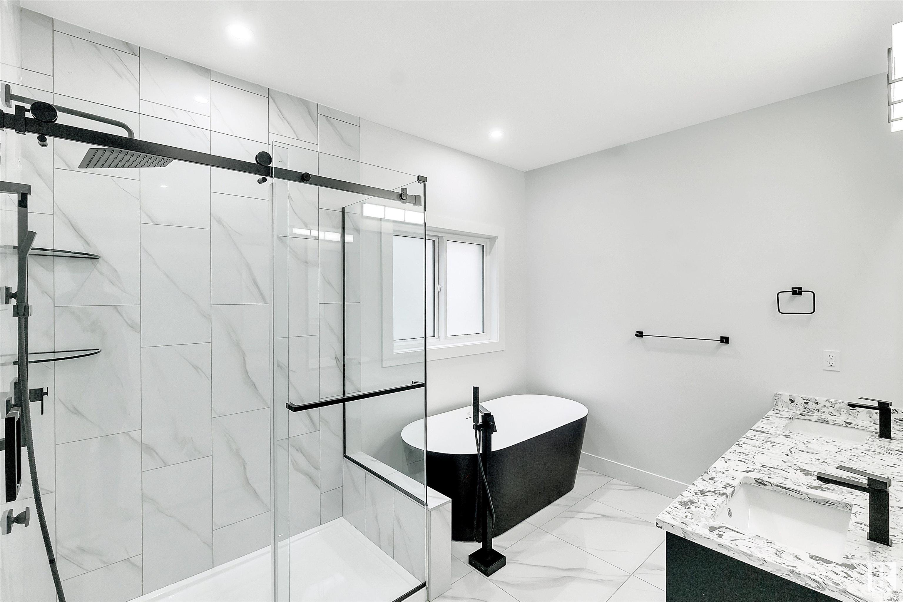      1826 18A AV NW , Edmonton,  ,T6T 0K3 ;  Listing Number: MLS E4414151