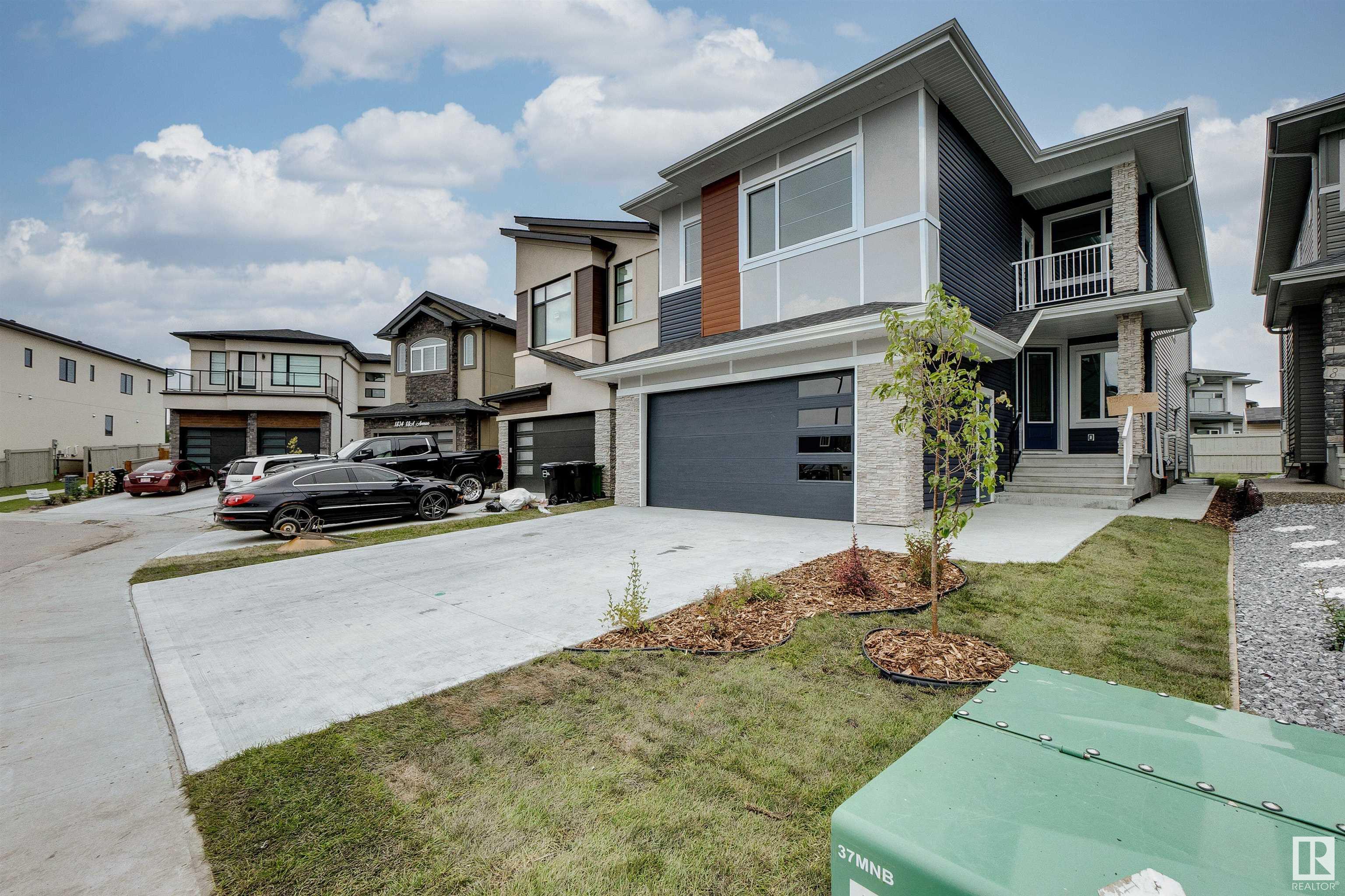      1826 18A AV NW , Edmonton,  ,T6T 0K3 ;  Listing Number: MLS E4414151