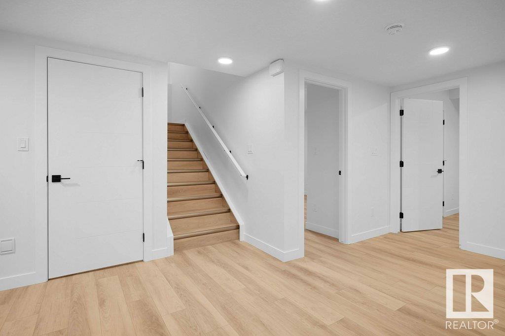      3172 Magpie Way NW , Edmonton,  ,T5S 0A0 ;  Listing Number: MLS E4414169