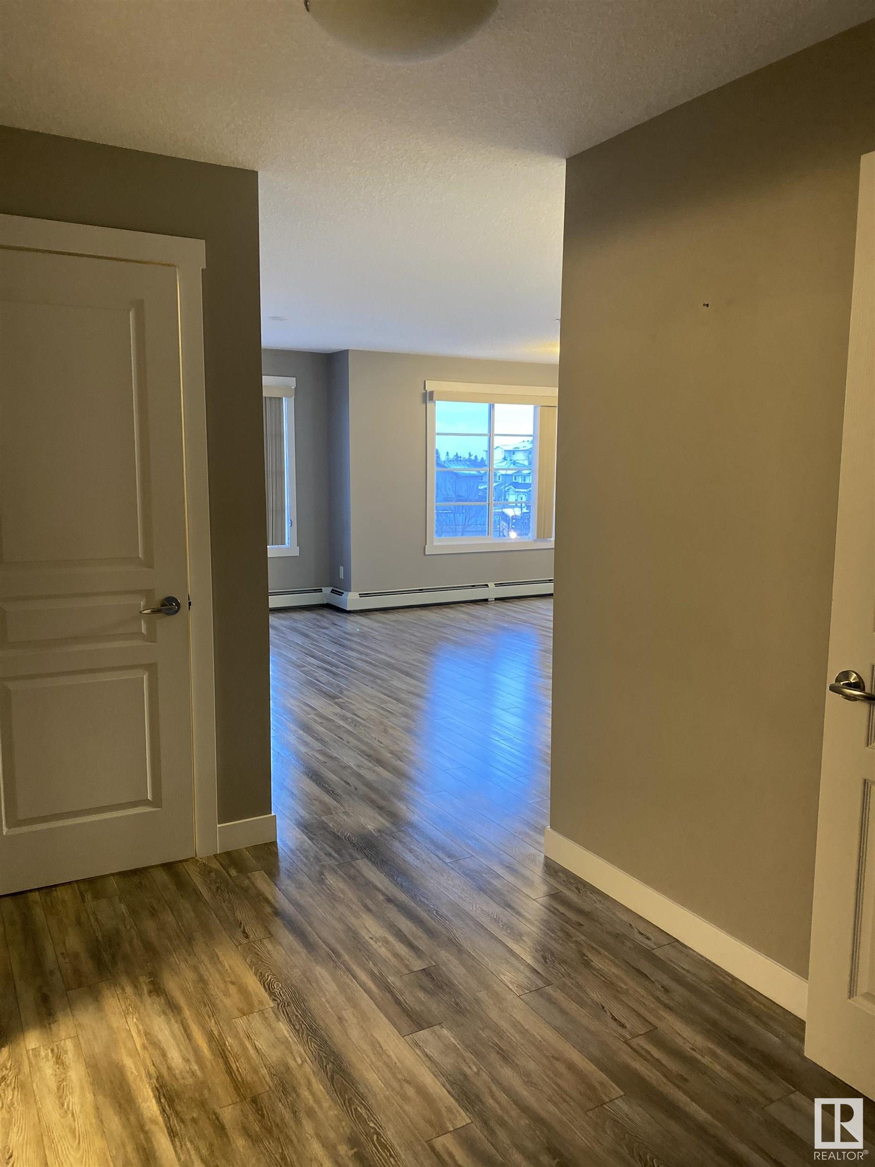      #319 3670 139 AV NW NW , Edmonton,  ,T5Y 3N5 ;  Listing Number: MLS E4414177