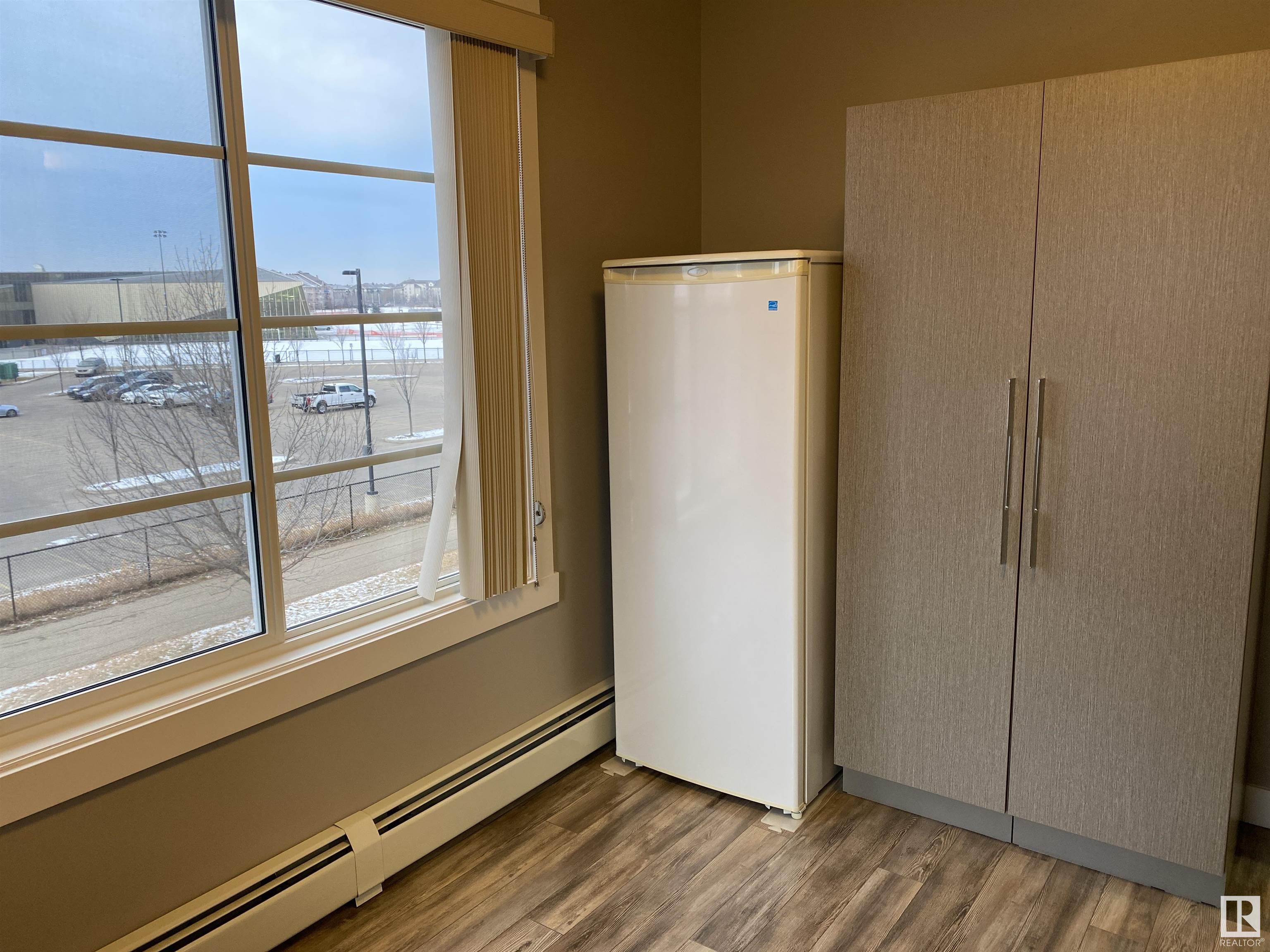      #319 3670 139 AV NW NW , Edmonton,  ,T5Y 3N5 ;  Listing Number: MLS E4414177