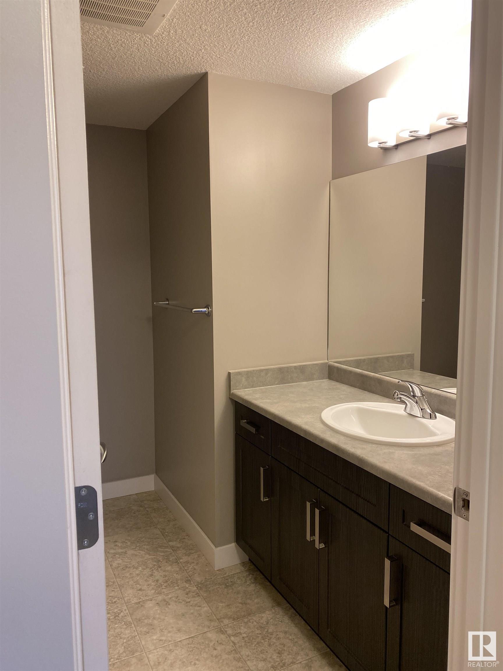      #319 3670 139 AV NW NW , Edmonton,  ,T5Y 3N5 ;  Listing Number: MLS E4414177