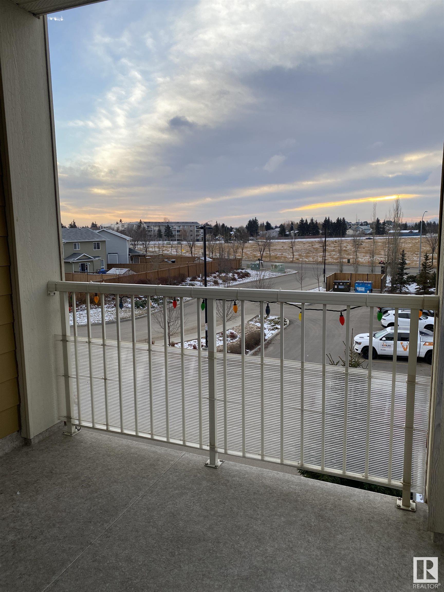      #319 3670 139 AV NW NW , Edmonton,  ,T5Y 3N5 ;  Listing Number: MLS E4414177