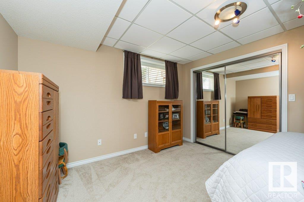      6 WOODS CO , Leduc,  ,T9E 8K3 ;  Listing Number: MLS E4414188