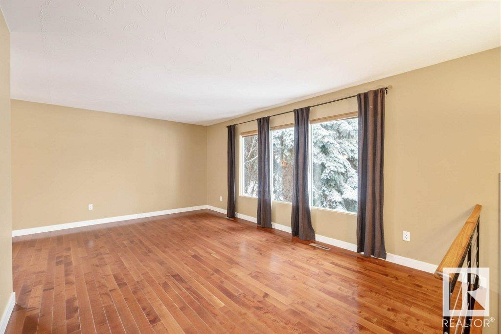      9407 74 ST NW , Edmonton,  ,T6B 2B5 ;  Listing Number: MLS E4414213