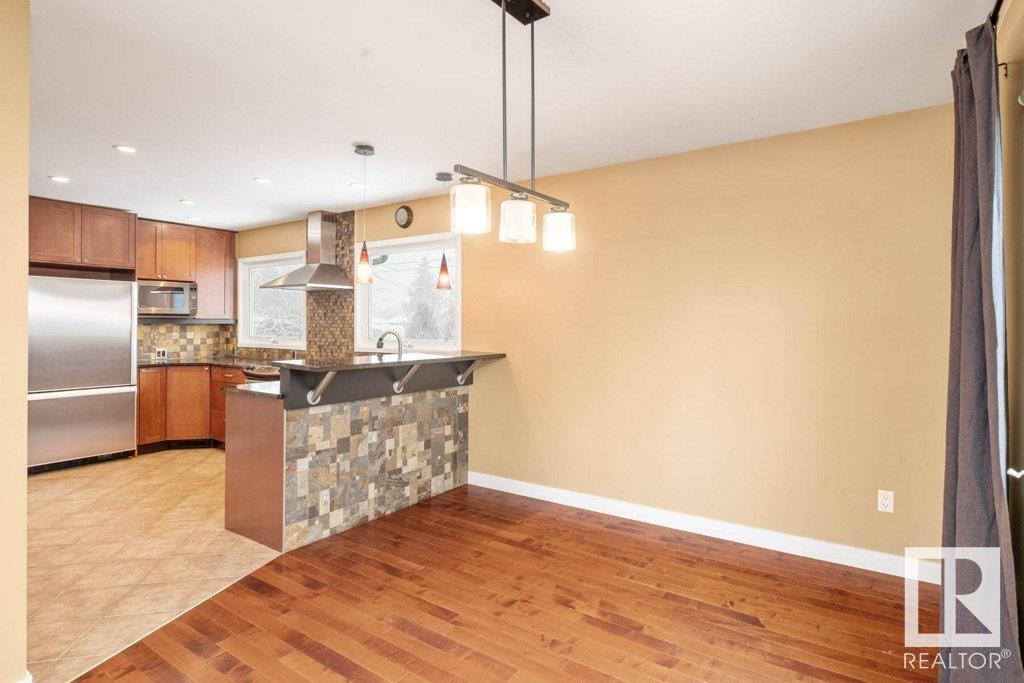      9407 74 ST NW , Edmonton,  ,T6B 2B5 ;  Listing Number: MLS E4414213