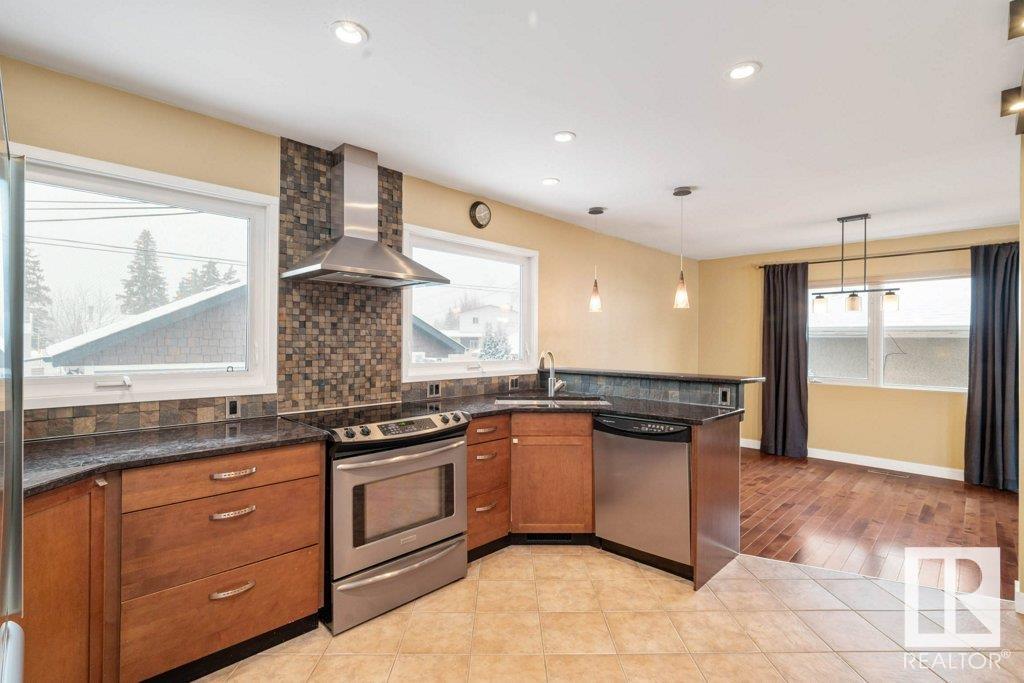      9407 74 ST NW , Edmonton,  ,T6B 2B5 ;  Listing Number: MLS E4414213