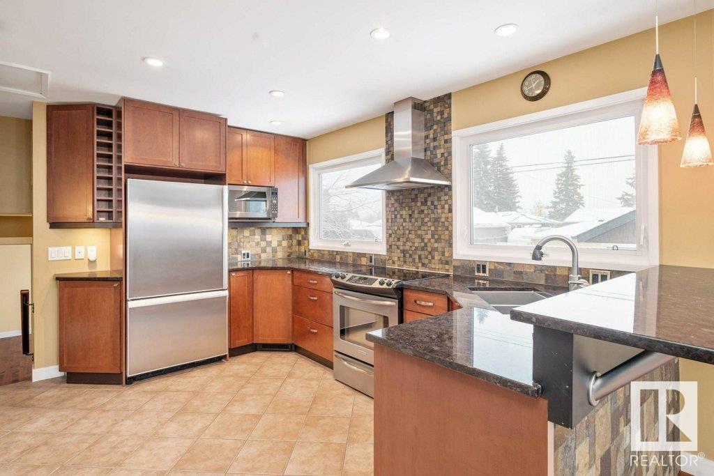     9407 74 ST NW , Edmonton,  ,T6B 2B5 ;  Listing Number: MLS E4414213