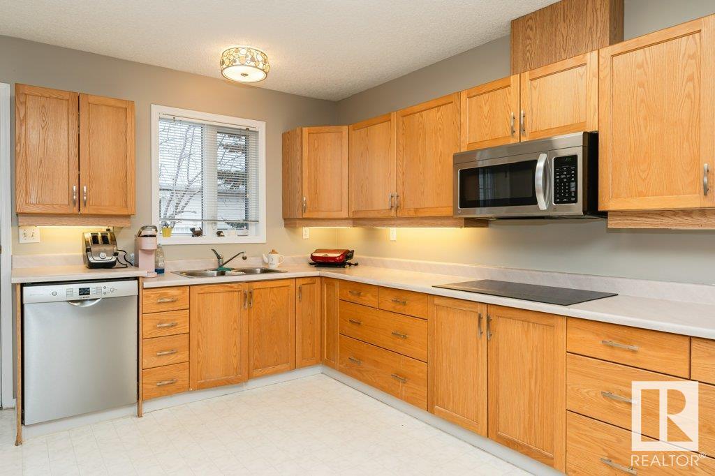     13 CENTURY VILLAS CL , Fort Saskatchewan,  ,T8L 4G7 ;  Listing Number: MLS E4414216