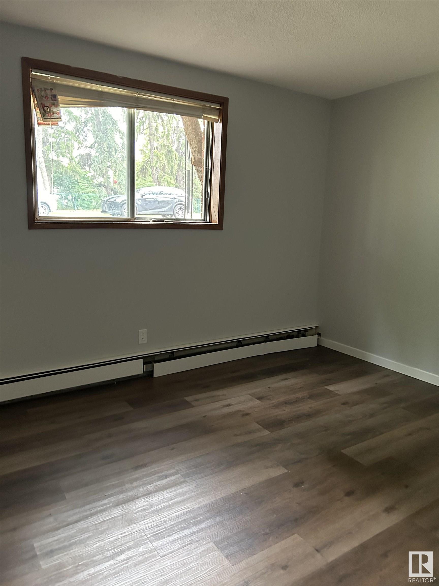      10726 106 ST NW , Edmonton,  ,T5H 2X9 ;  Listing Number: MLS E4414249