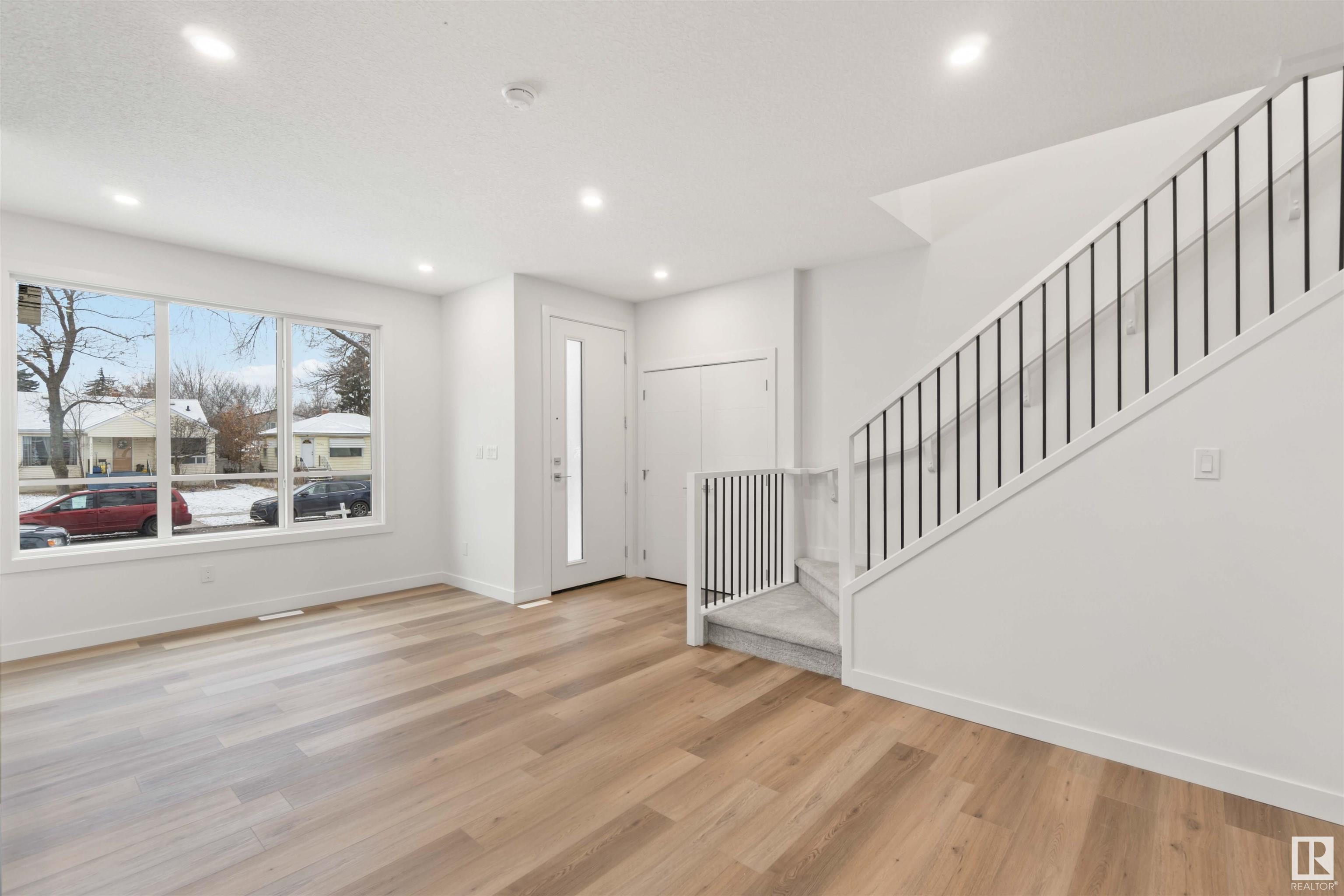      11331 103 ST NW , Edmonton,  ,T5G 2H8 ;  Listing Number: MLS E4414252