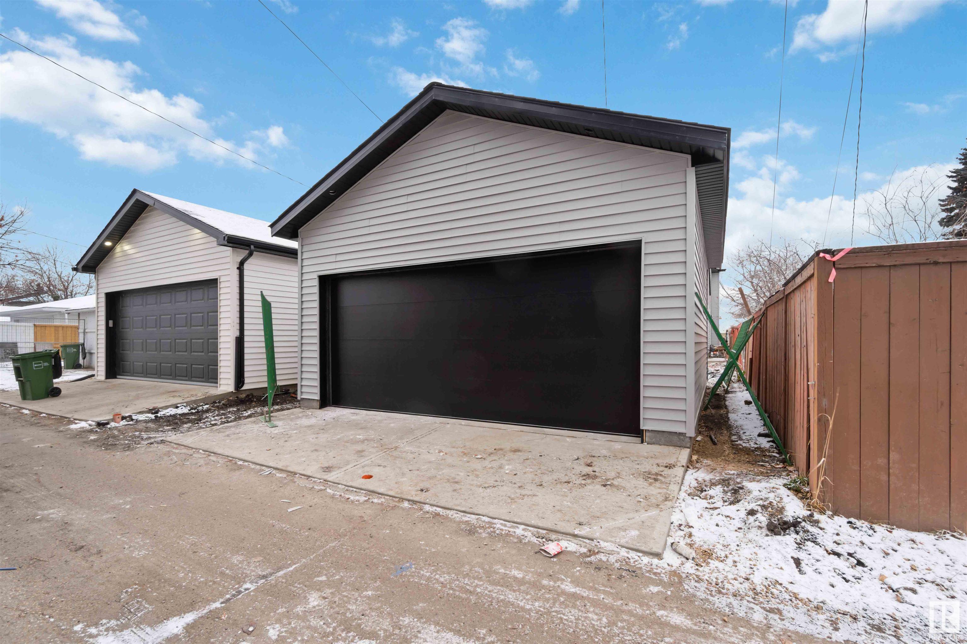      11331 103 ST NW , Edmonton,  ,T5G 2H8 ;  Listing Number: MLS E4414252