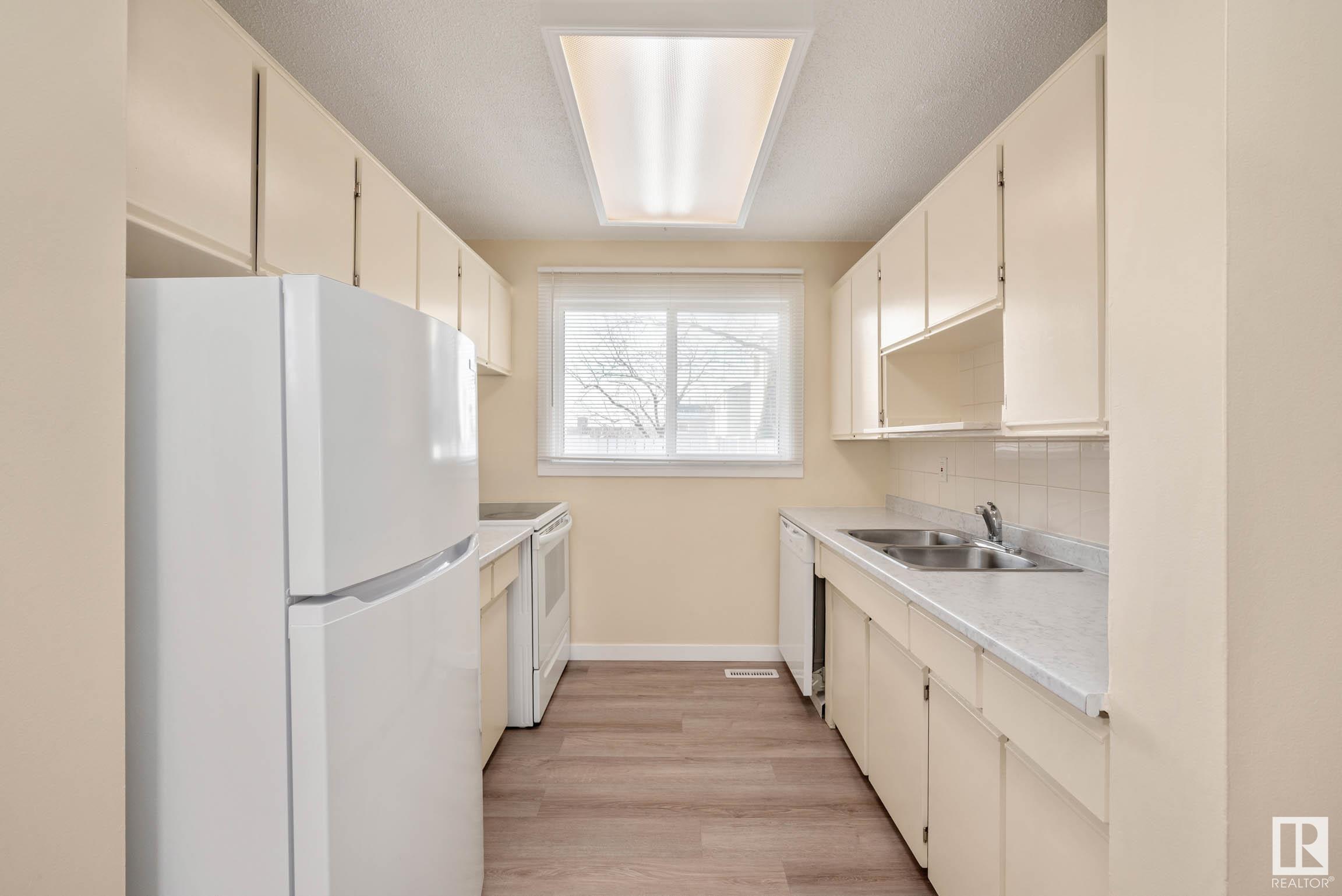      349 NORTHGATE TC NW , Edmonton,  ,T5E 3E3 ;  Listing Number: MLS E4414253