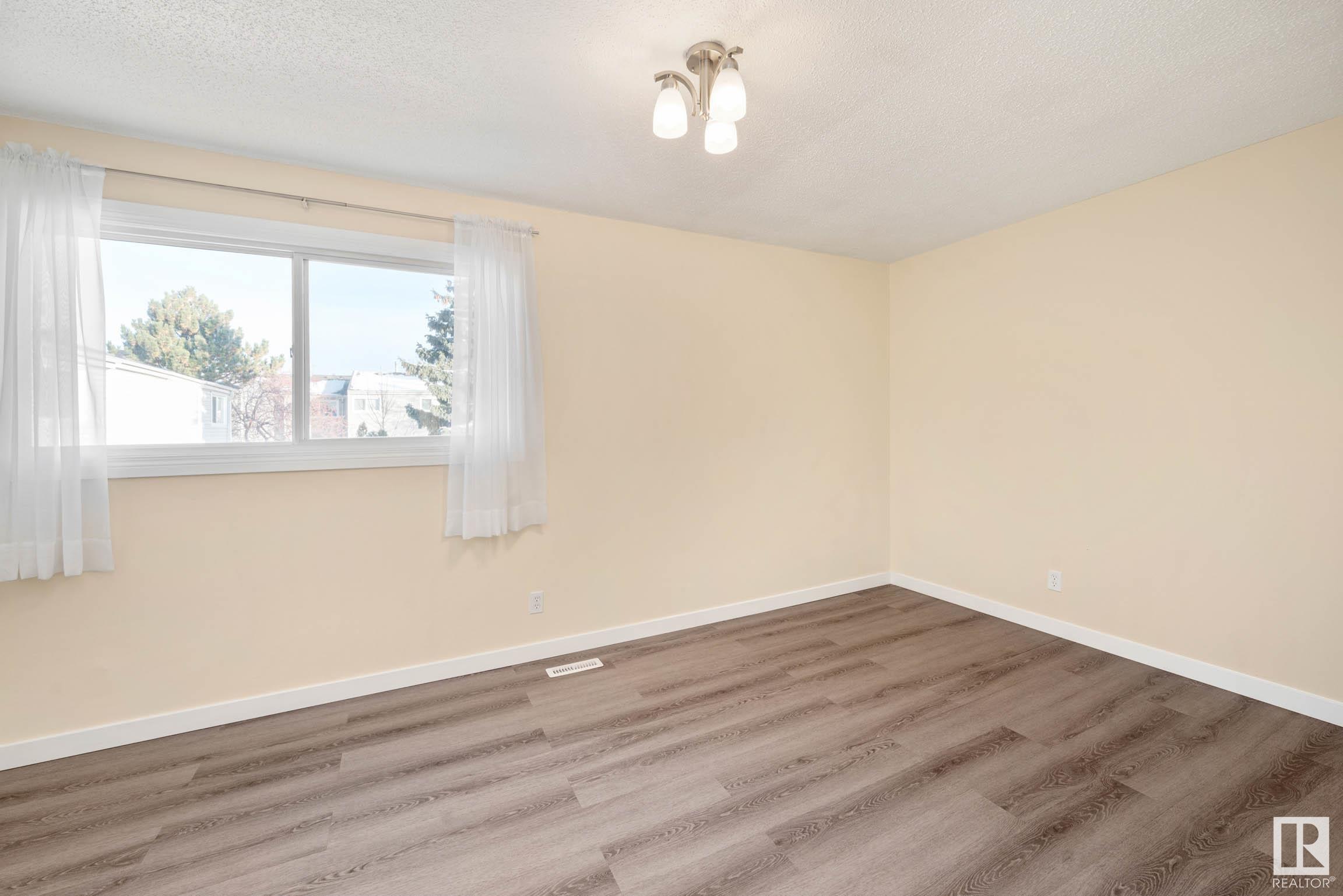      349 NORTHGATE TC NW , Edmonton,  ,T5E 3E3 ;  Listing Number: MLS E4414253