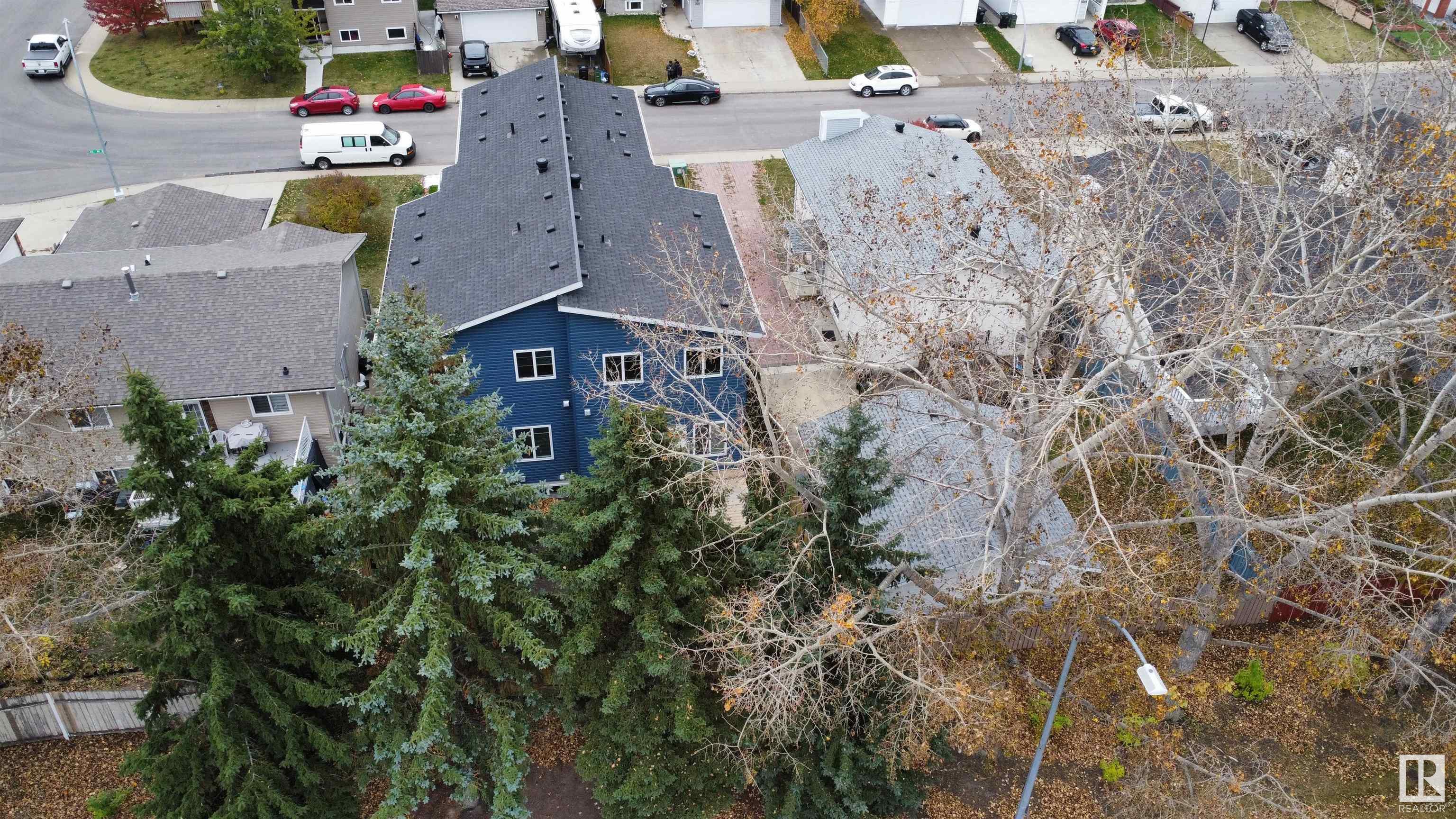      3518 33 AV NW , Edmonton,  ,T6L 5G6 ;  Listing Number: MLS E4414265