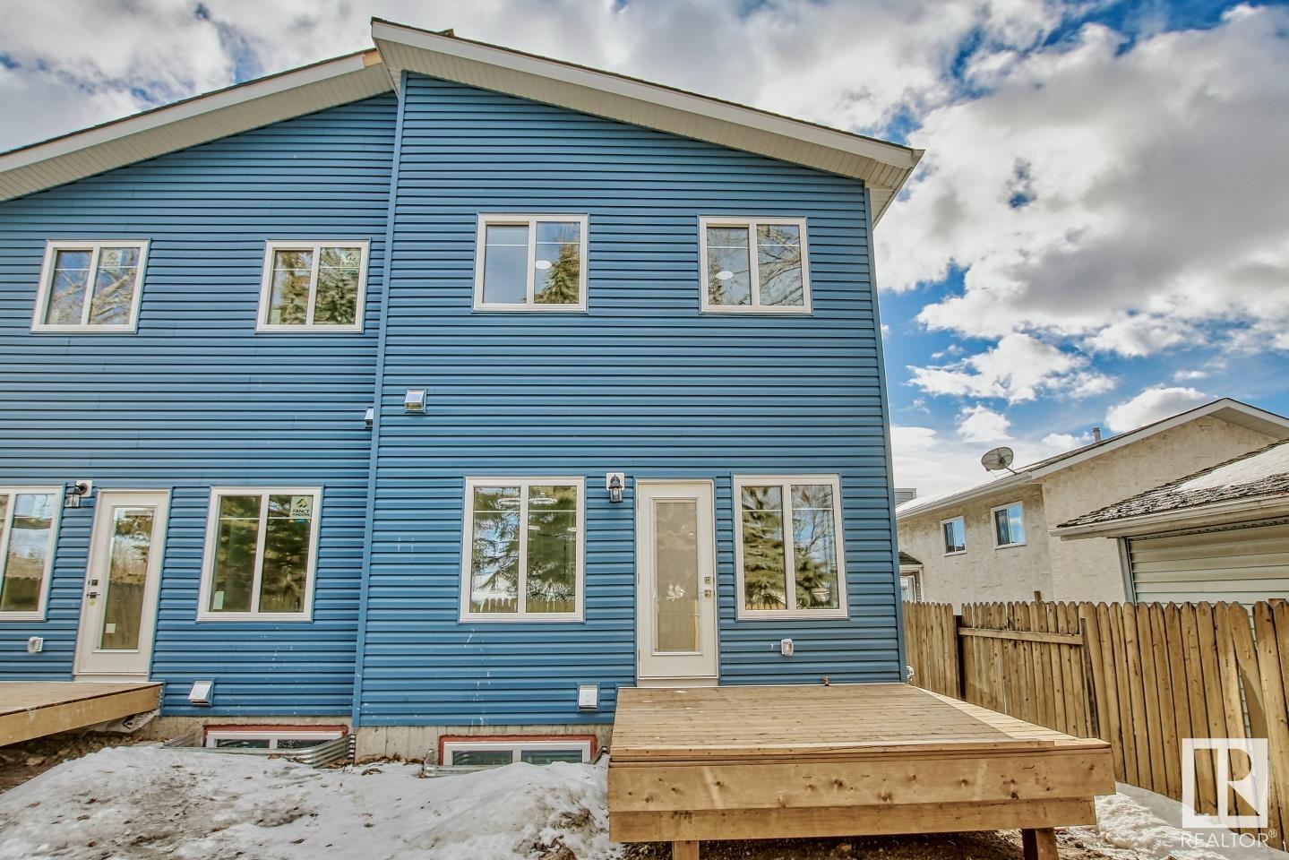      3518 33 AV NW , Edmonton,  ,T6L 5G6 ;  Listing Number: MLS E4414265