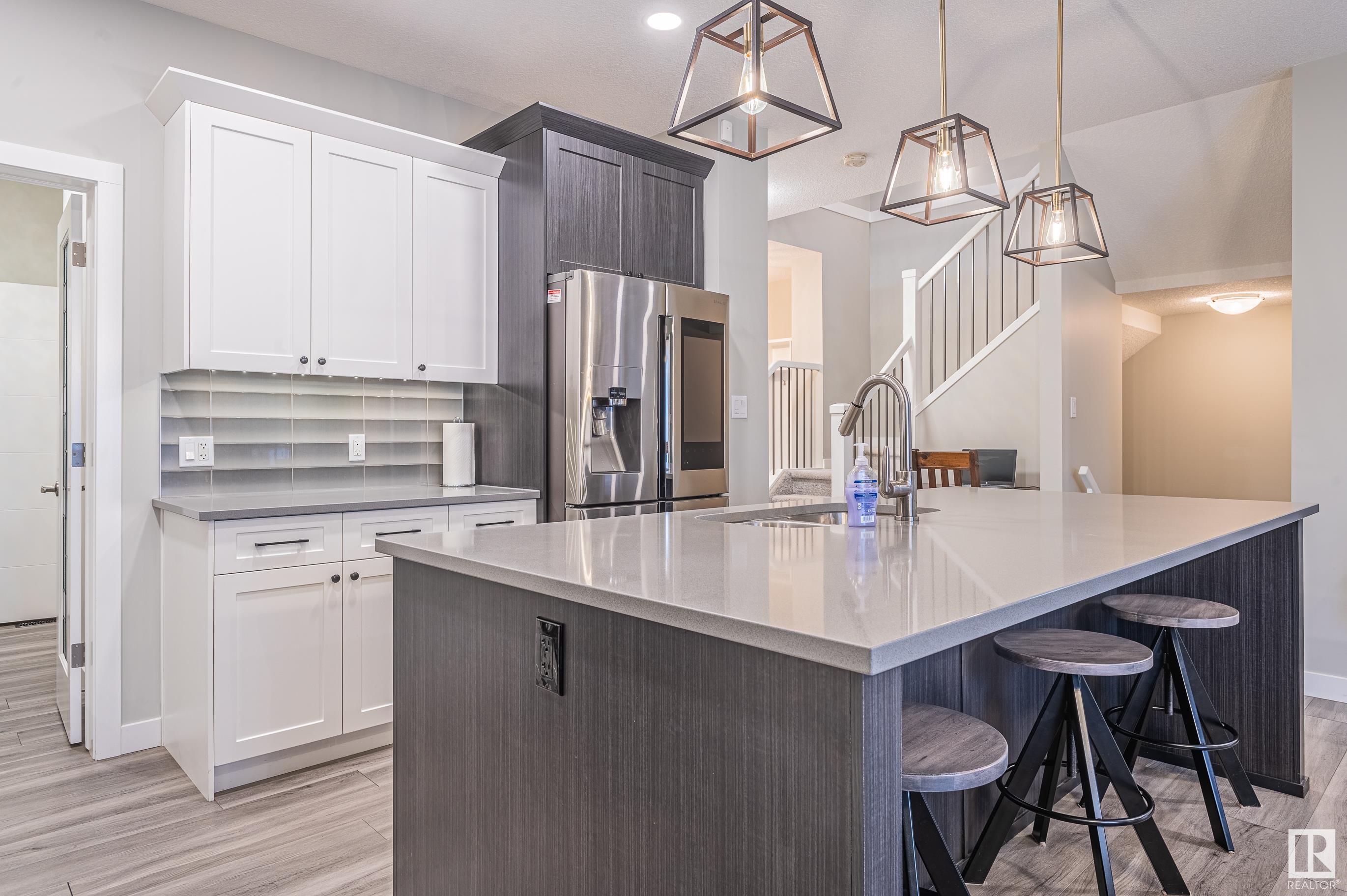      4 ELWYCK GA , Spruce Grove,  ,T7X 0Z2 ;  Listing Number: MLS E4414269