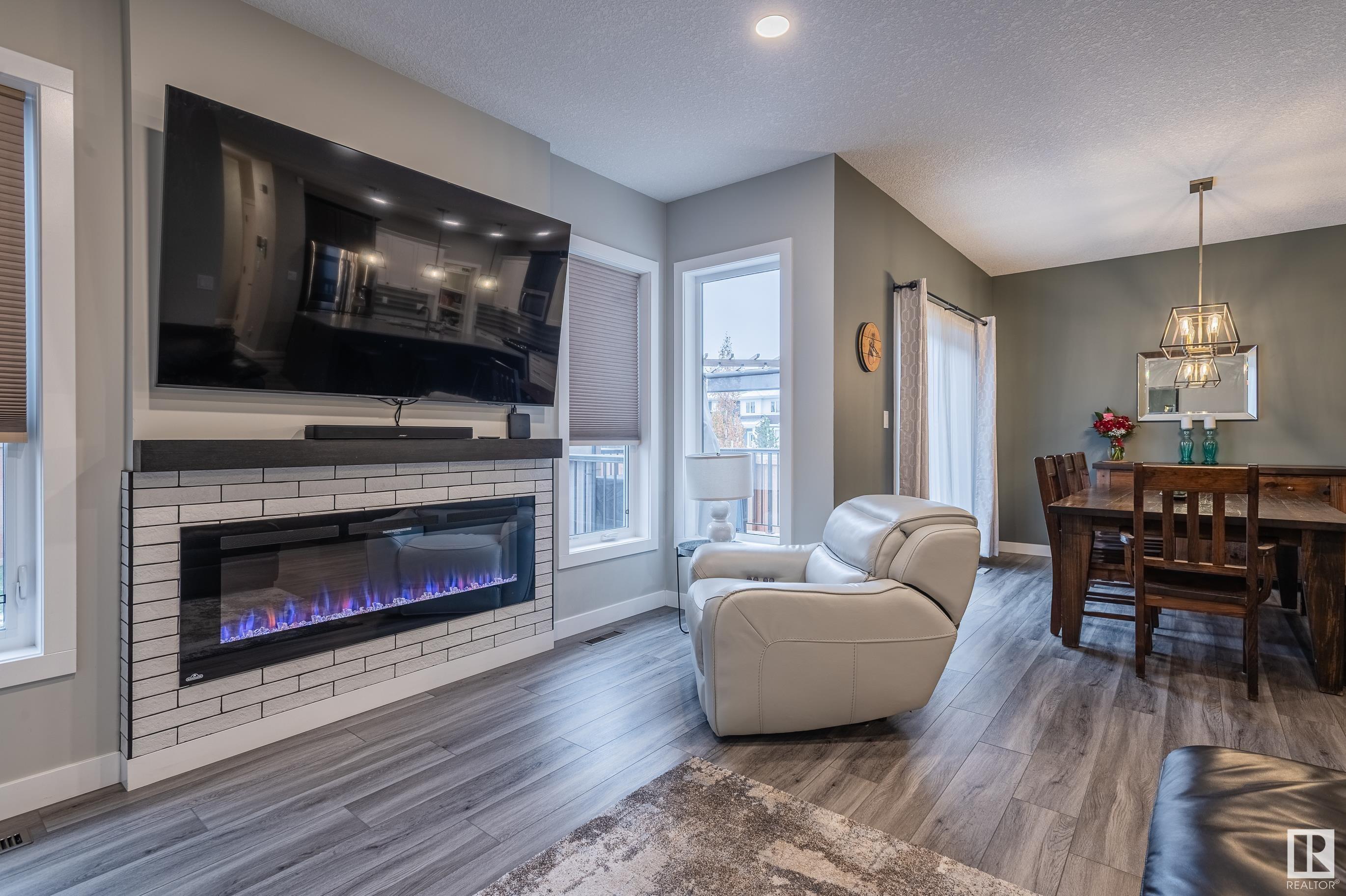      4 ELWYCK GA , Spruce Grove,  ,T7X 0Z2 ;  Listing Number: MLS E4414269