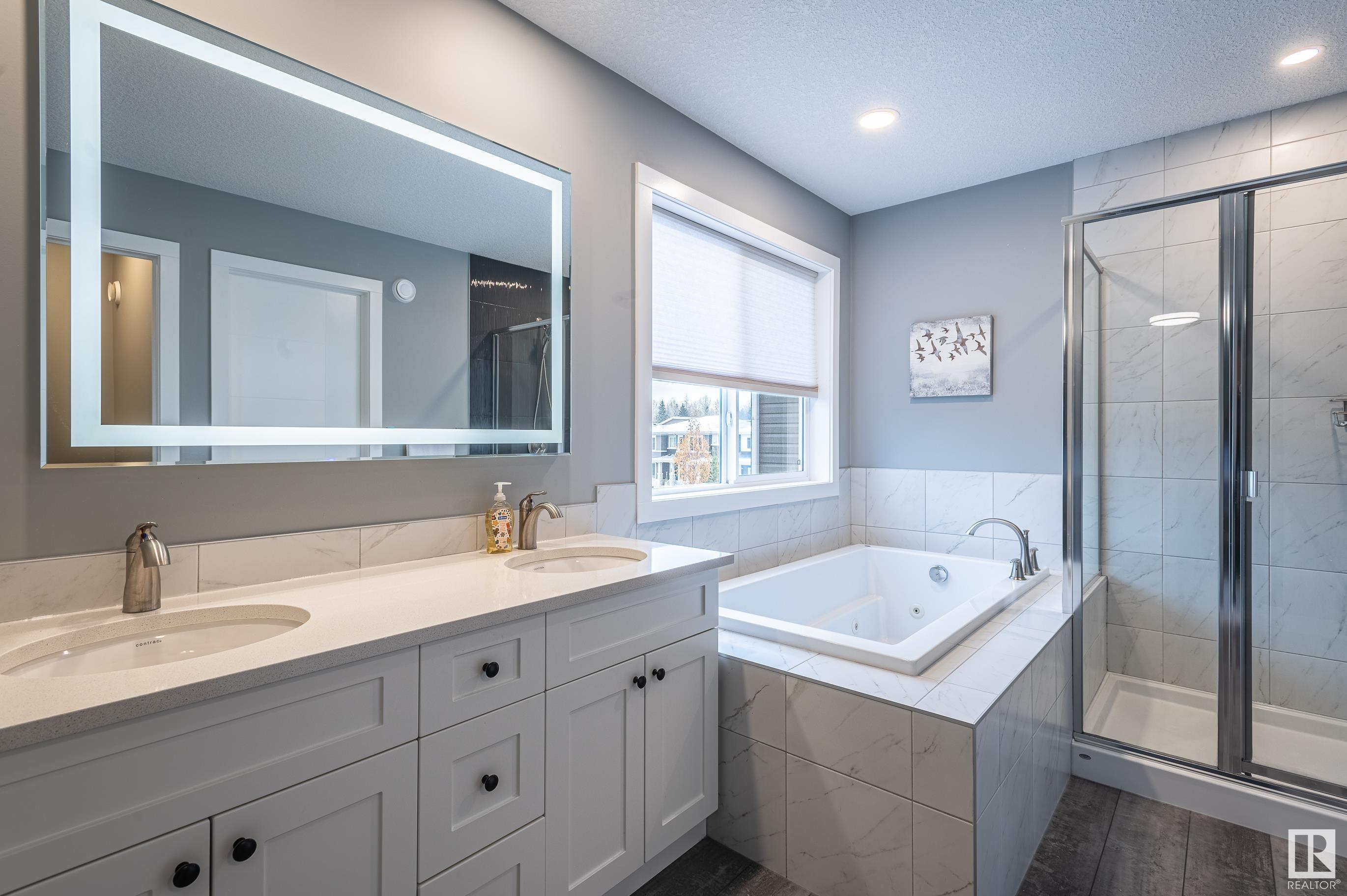      4 ELWYCK GA , Spruce Grove,  ,T7X 0Z2 ;  Listing Number: MLS E4414269