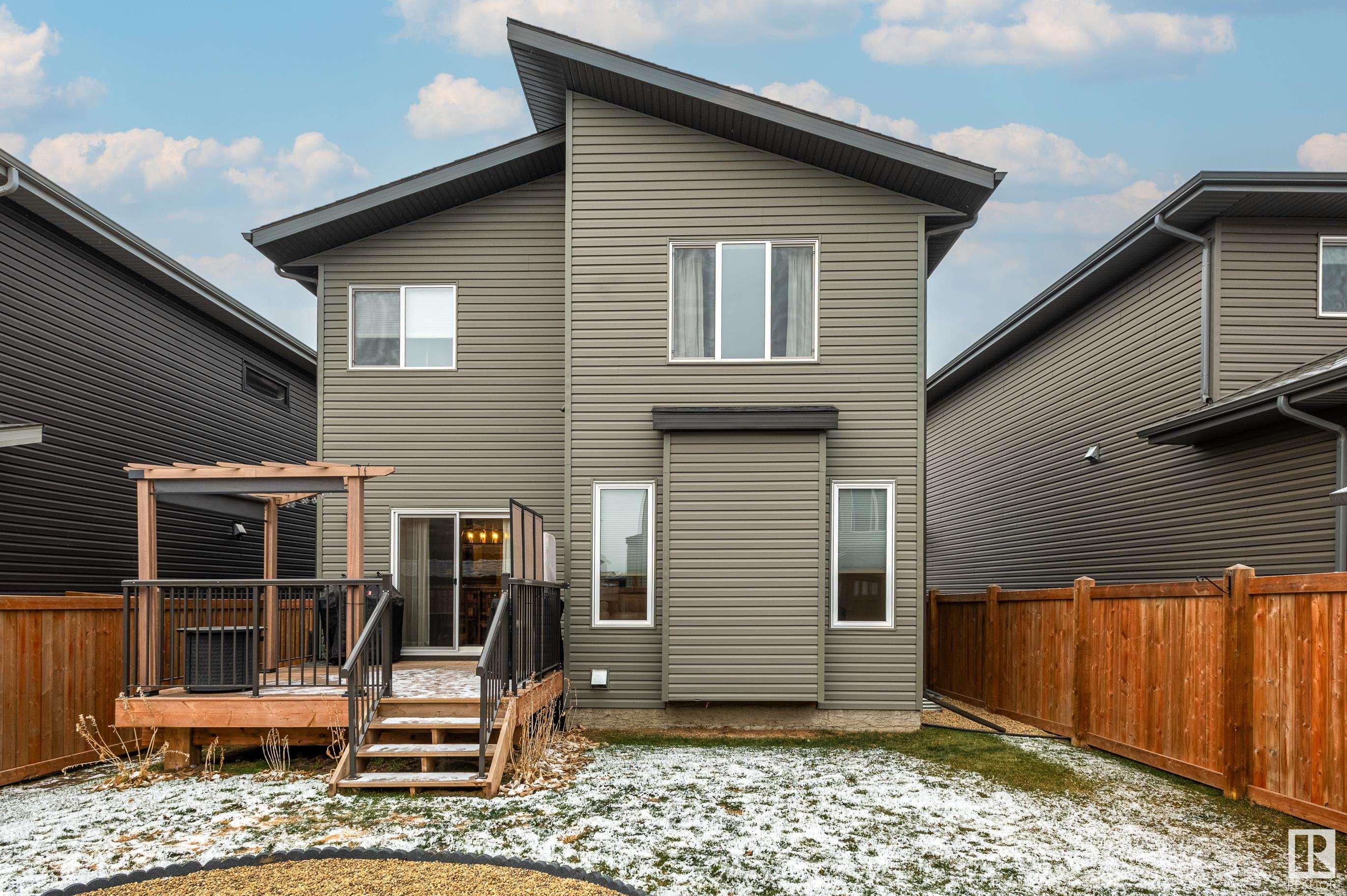      4 ELWYCK GA , Spruce Grove,  ,T7X 0Z2 ;  Listing Number: MLS E4414269