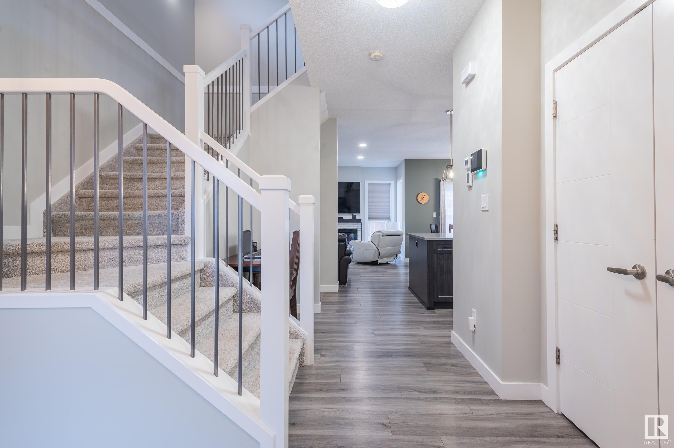      4 ELWYCK GA , Spruce Grove,  ,T7X 0Z2 ;  Listing Number: MLS E4414269
